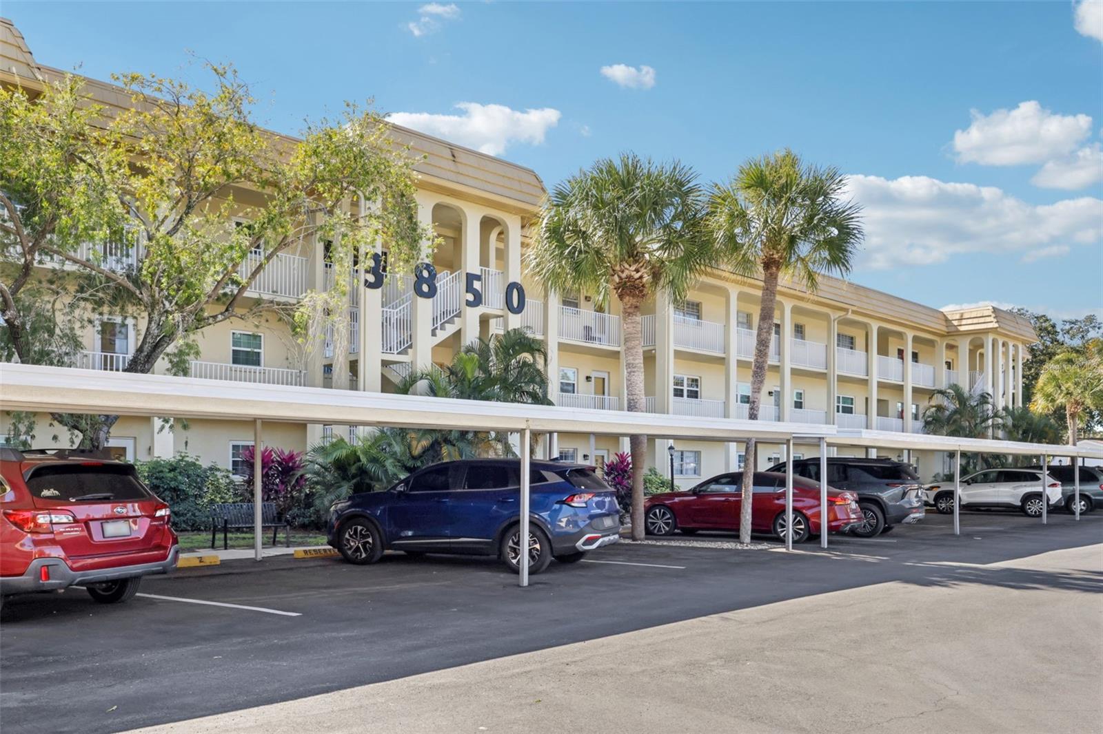 Photo of 3850 13TH AVENUE #210 ST PETERSBURG FL 33713
