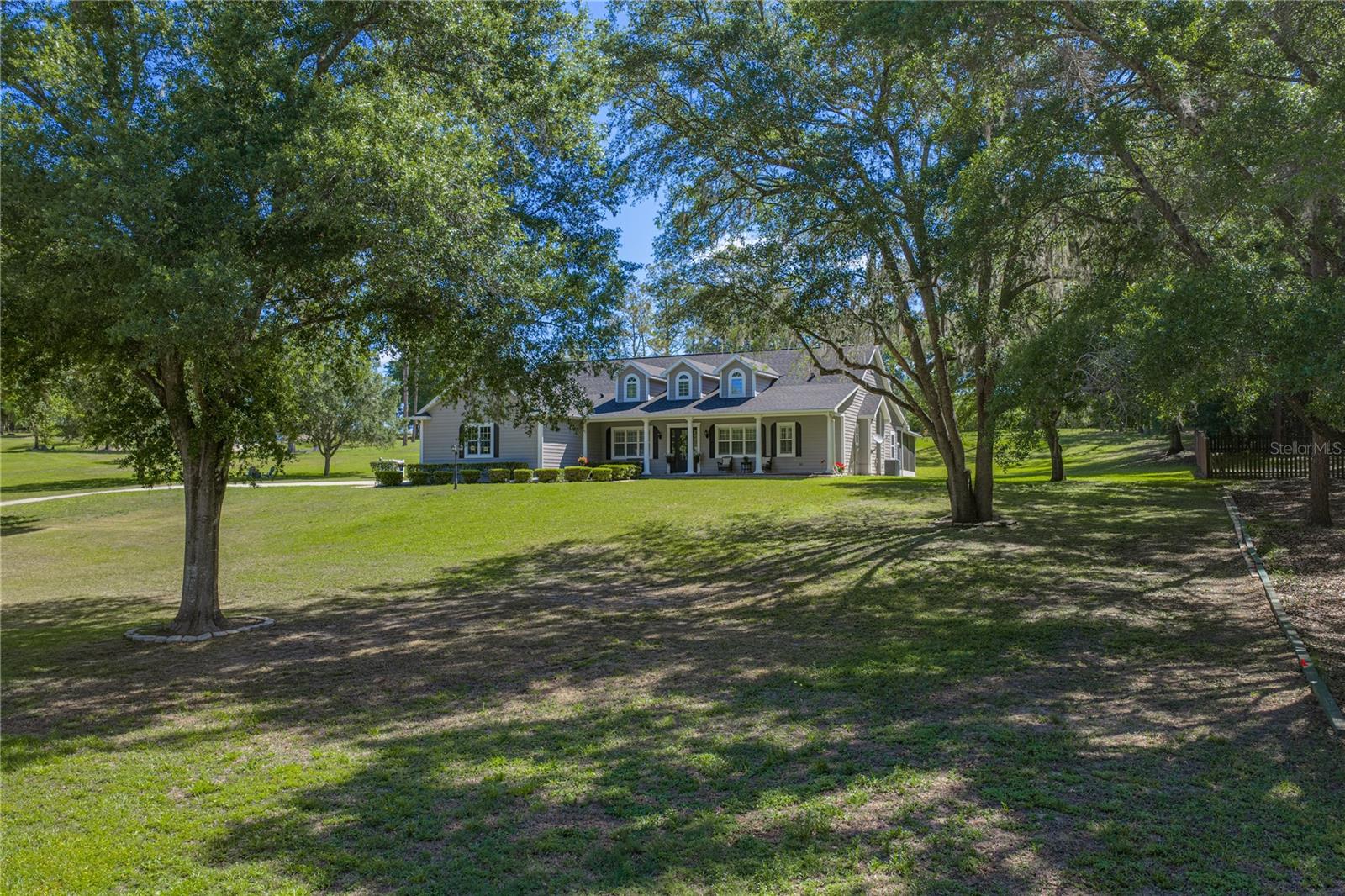 Photo of 810 SAVANNAH OAKS DRIVE BROOKSVILLE FL 34602