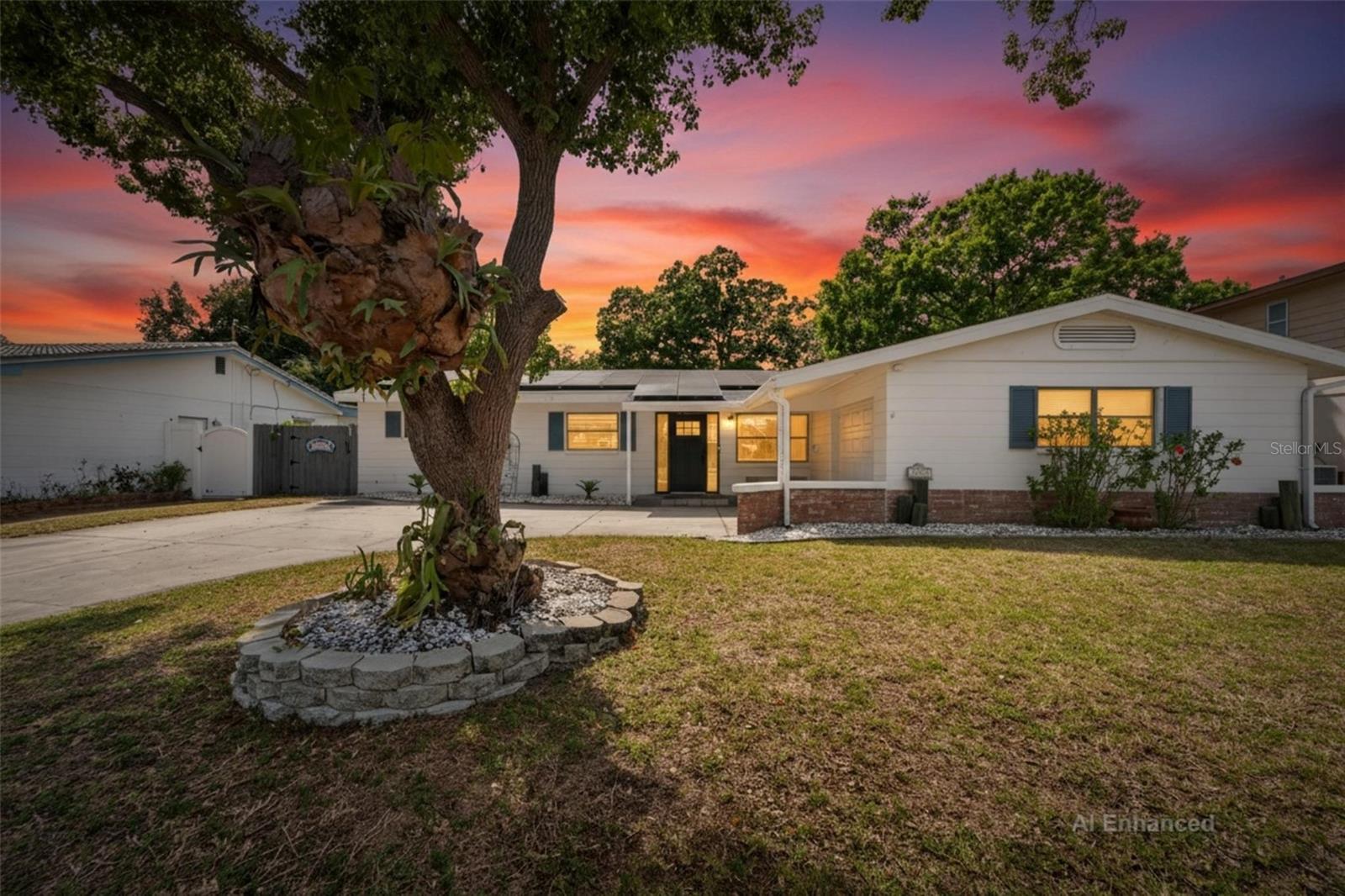 Photo of 2842 61ST LANE ST PETERSBURG FL 33710
