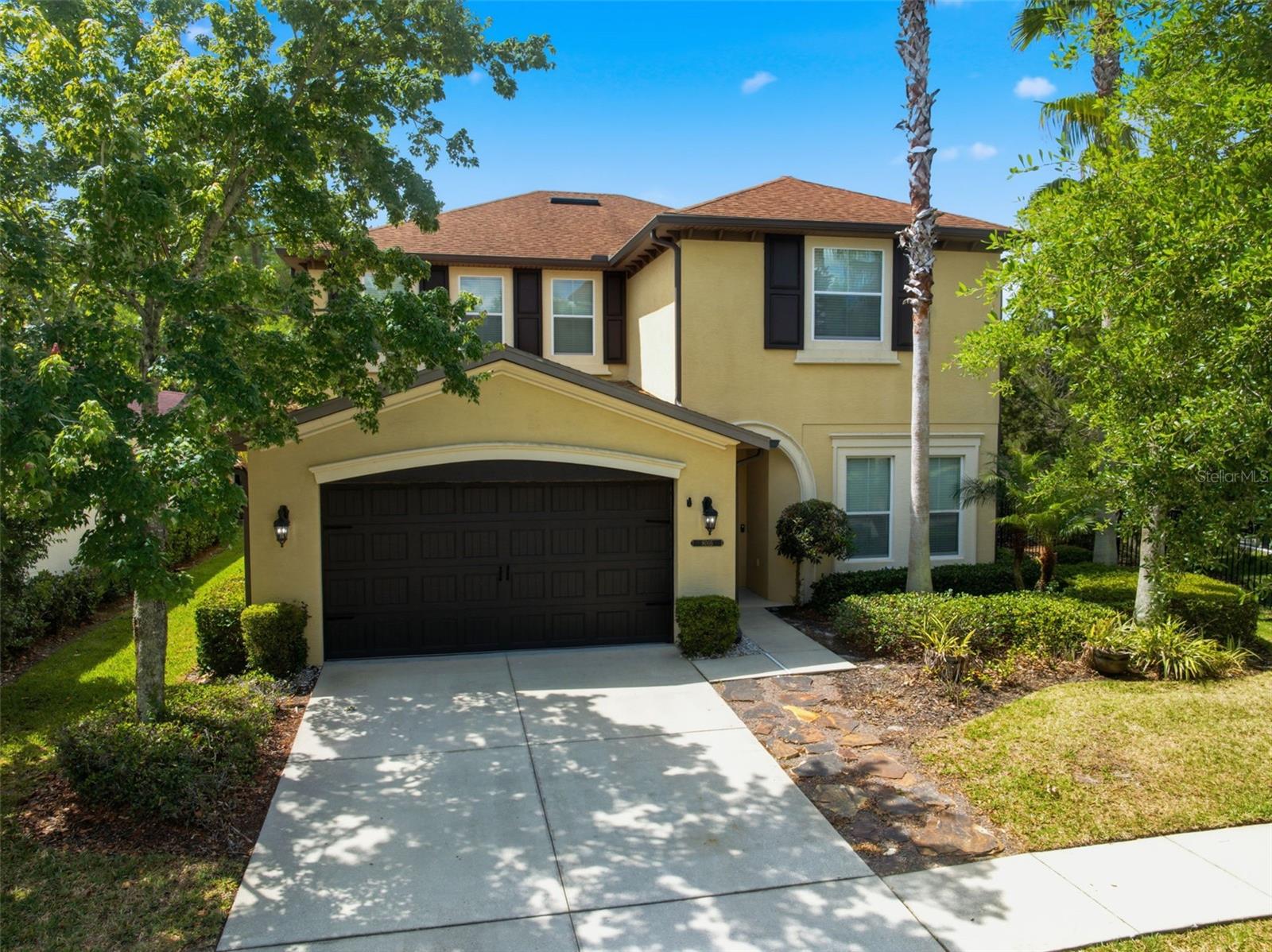 Photo of 8005 CYPRESS CROSSING COURT TAMPA FL 33647