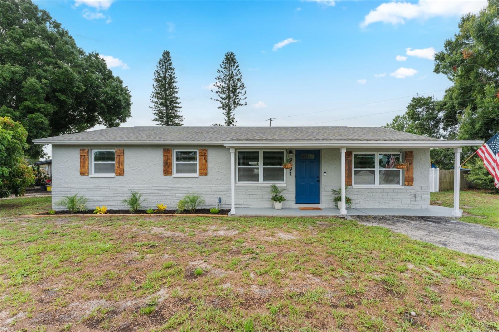 Photo of 9091 83RD WAY SEMINOLE FL 33777