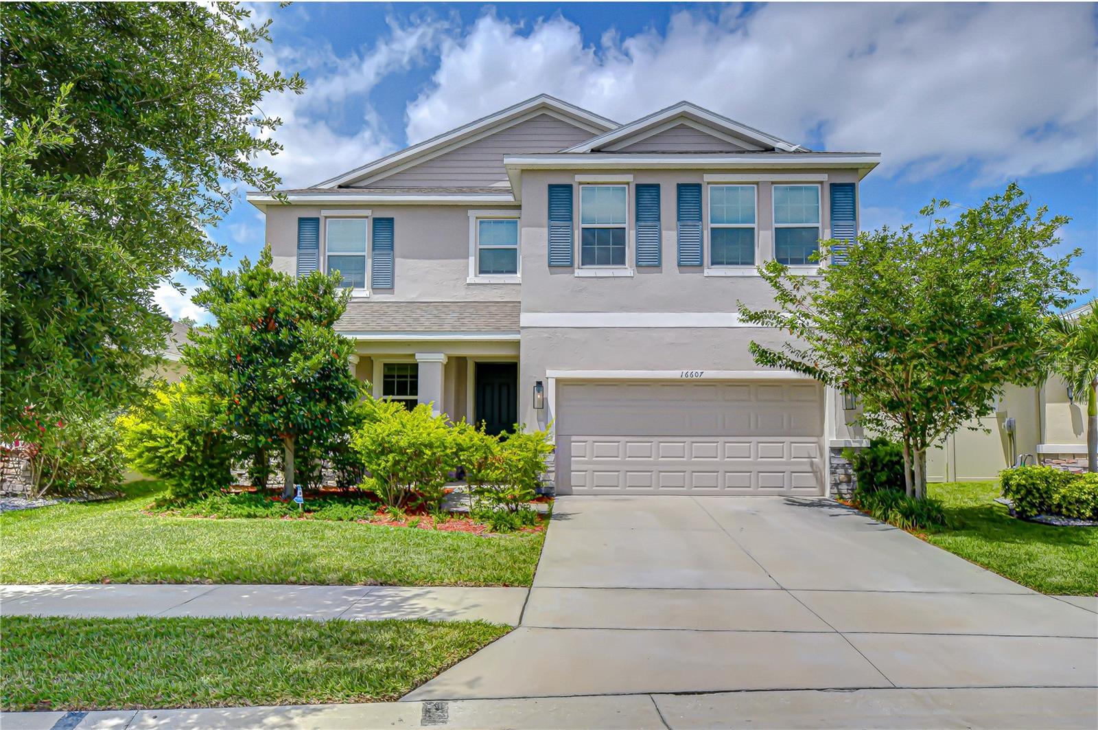 Photo of 16607 GOOSE RIBBON PLACE WIMAUMA FL 33598