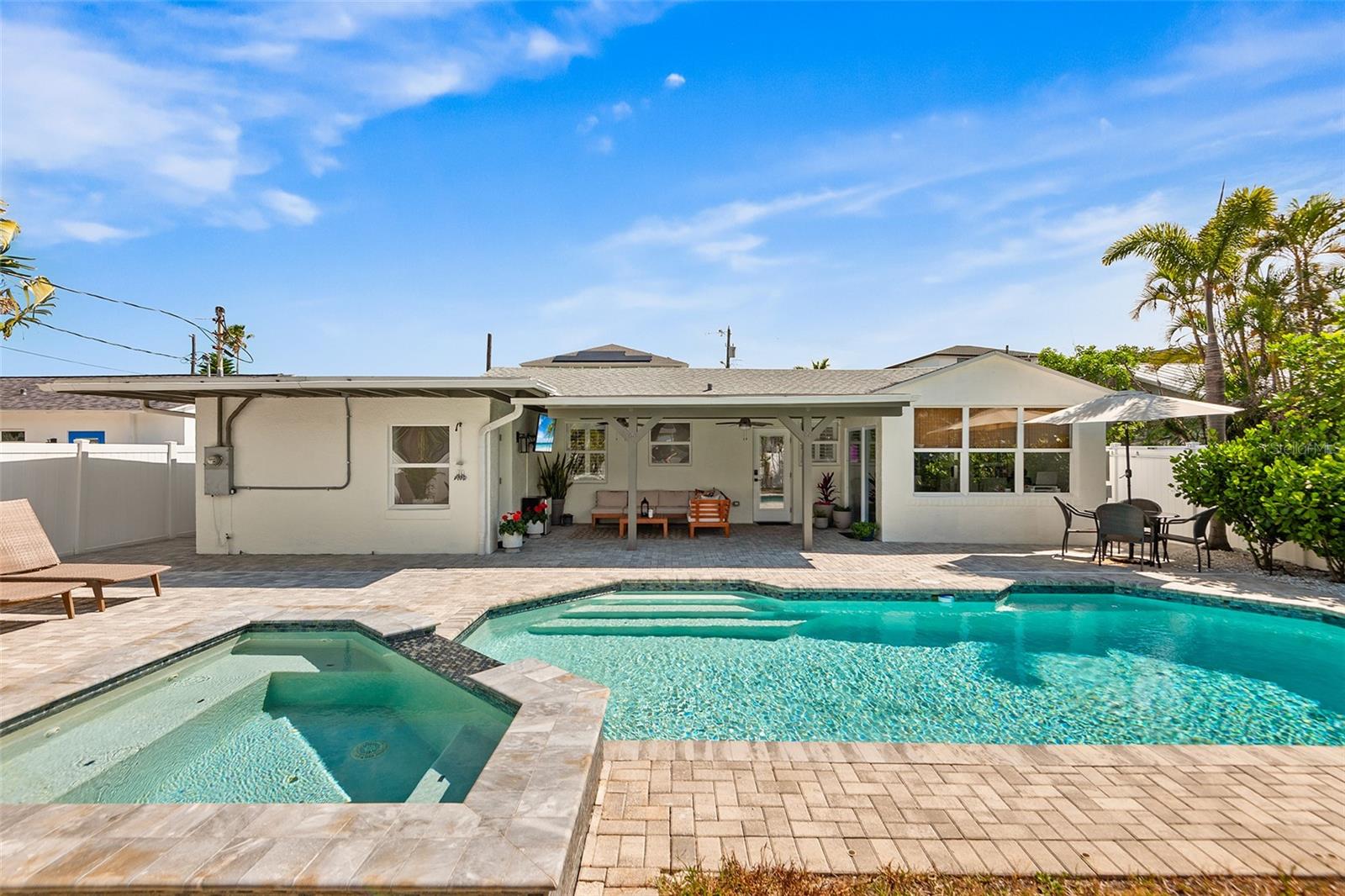 Photo of 14024 N BAYSHORE DRIVE MADEIRA BEACH FL 33708