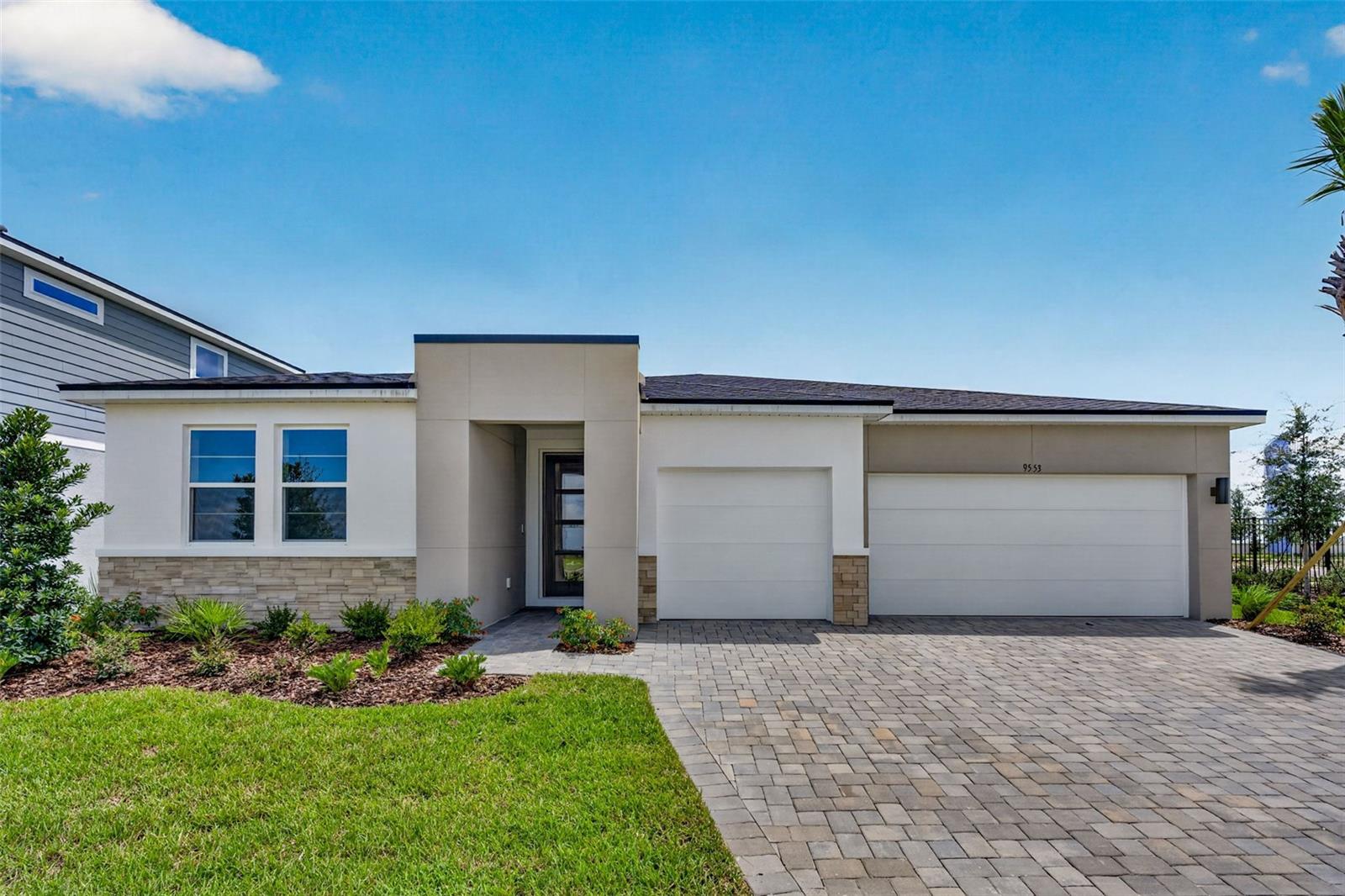 Photo of 9553 NATURAL OAK POINT DADE CITY FL 33525