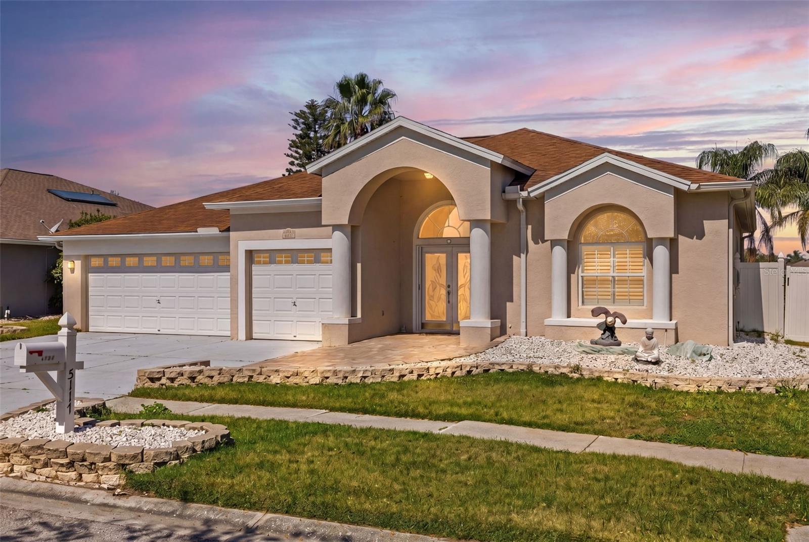 Photo of 5117 SPECTACULAR BID DRIVE WESLEY CHAPEL FL 33544