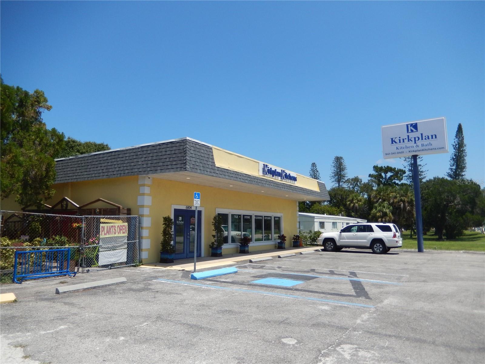 Photo of 6804 CORTEZ ROAD BRADENTON FL 34210