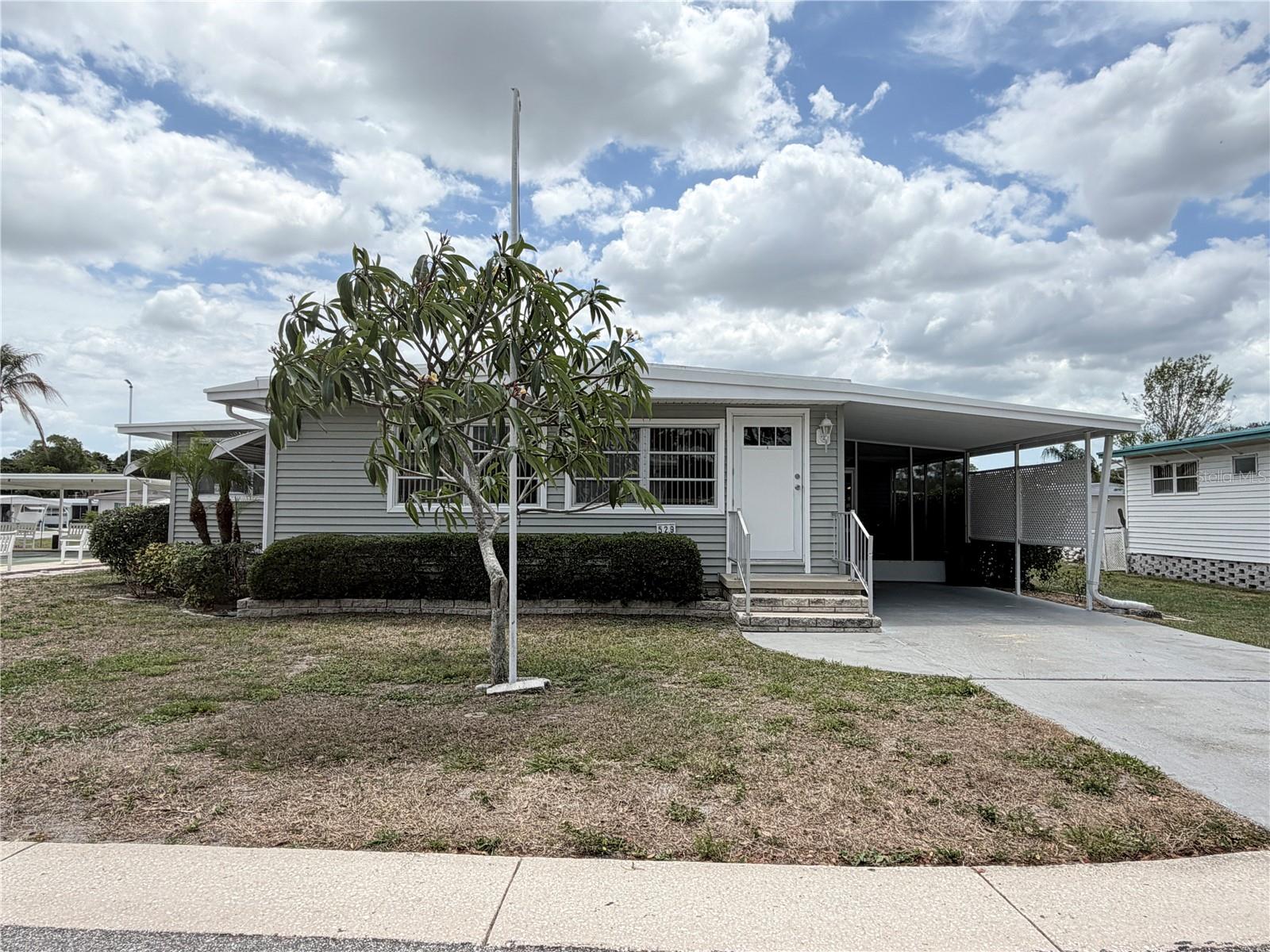 Photo of 2331 BELLEAIR ROAD #529 CLEARWATER FL 33764
