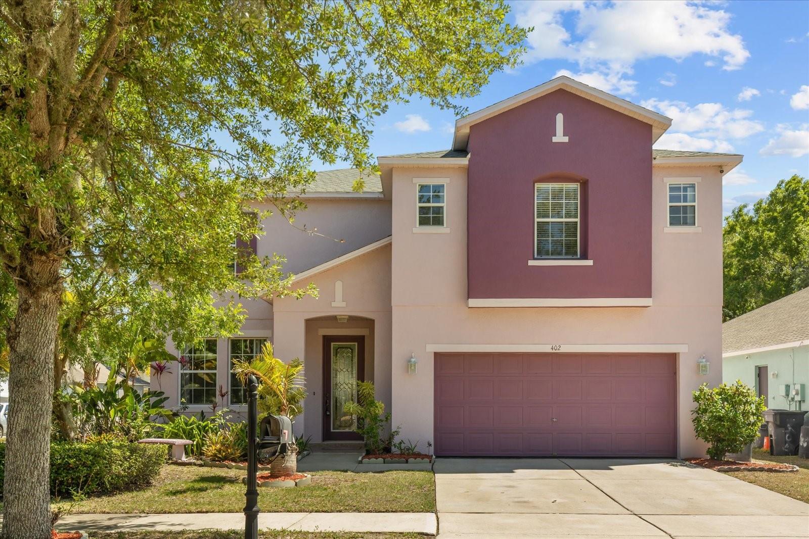 Photo of 402 CHIMNEY ROCK DRIVE RUSKIN FL 33570