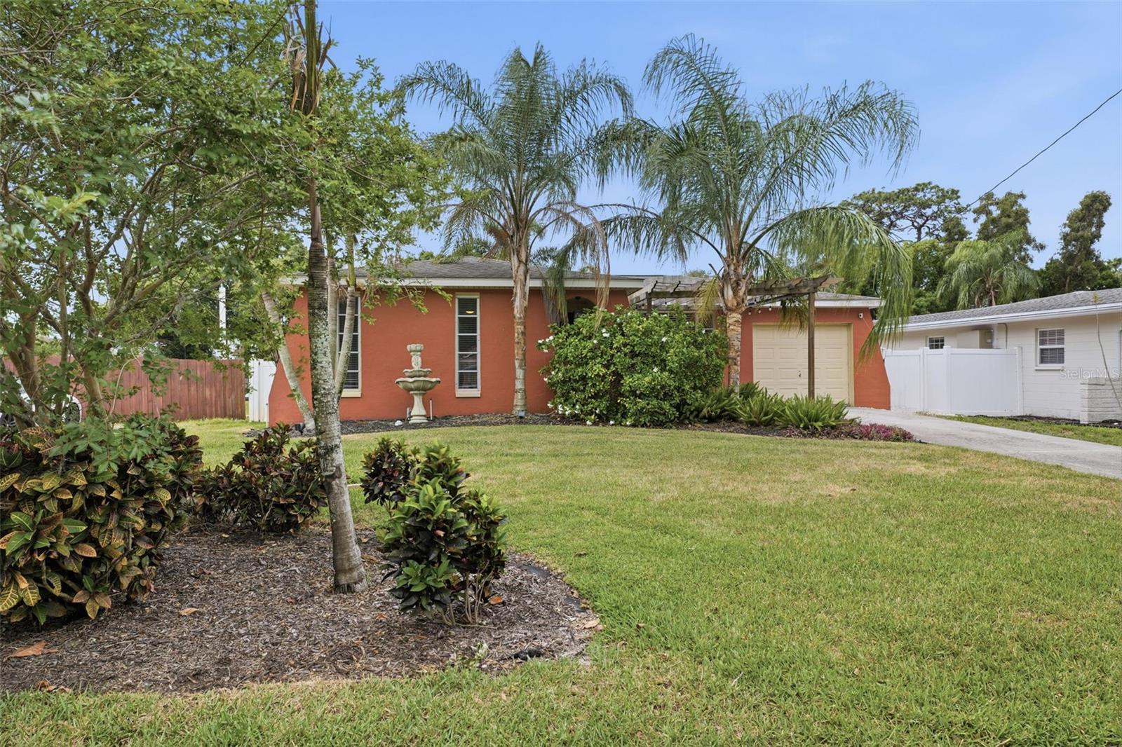 Photo of 51 CYPRESS DRIVE PALM HARBOR FL 34684