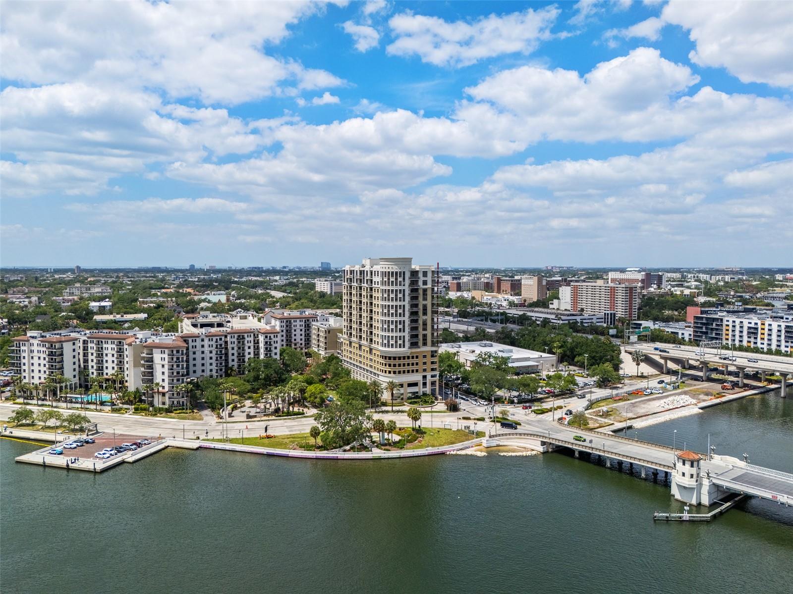 Photo of 275 BAYSHORE BOULEVARD #804 TAMPA FL 33606