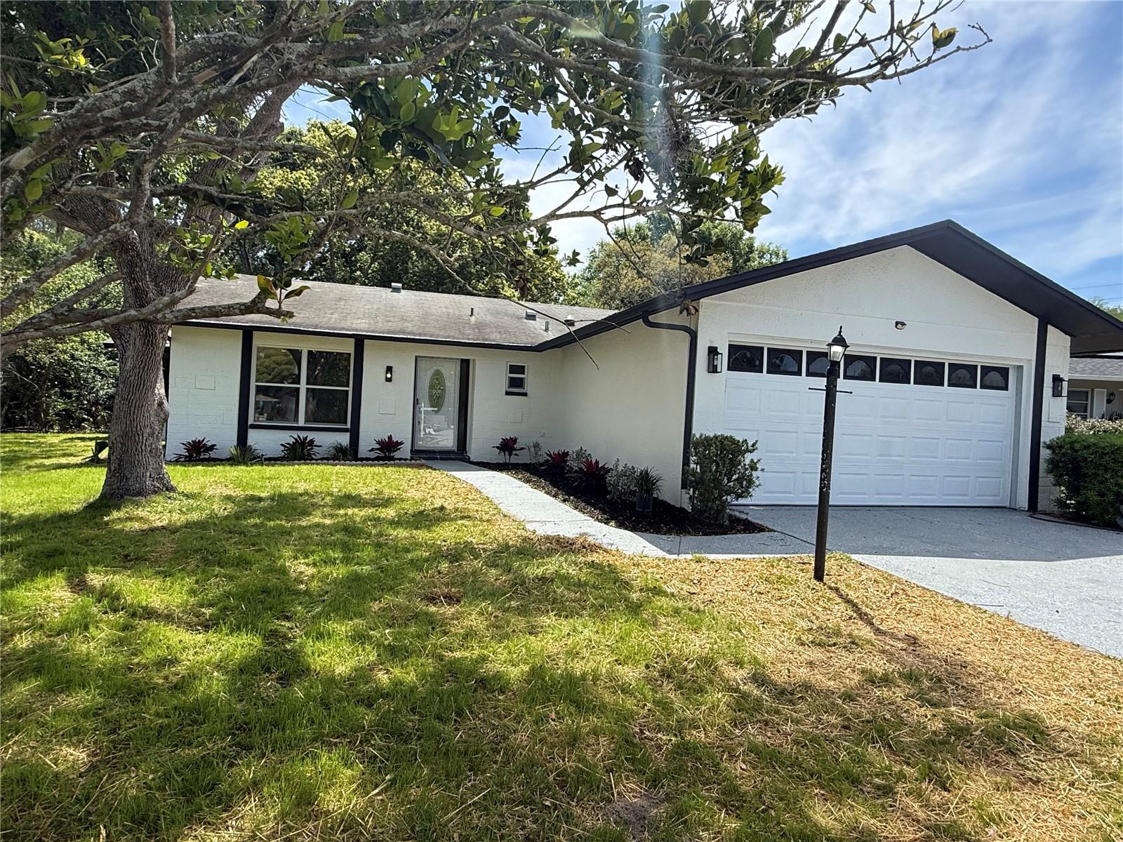 Photo of 10501 HARDWOOD COURT PORT RICHEY FL 34668