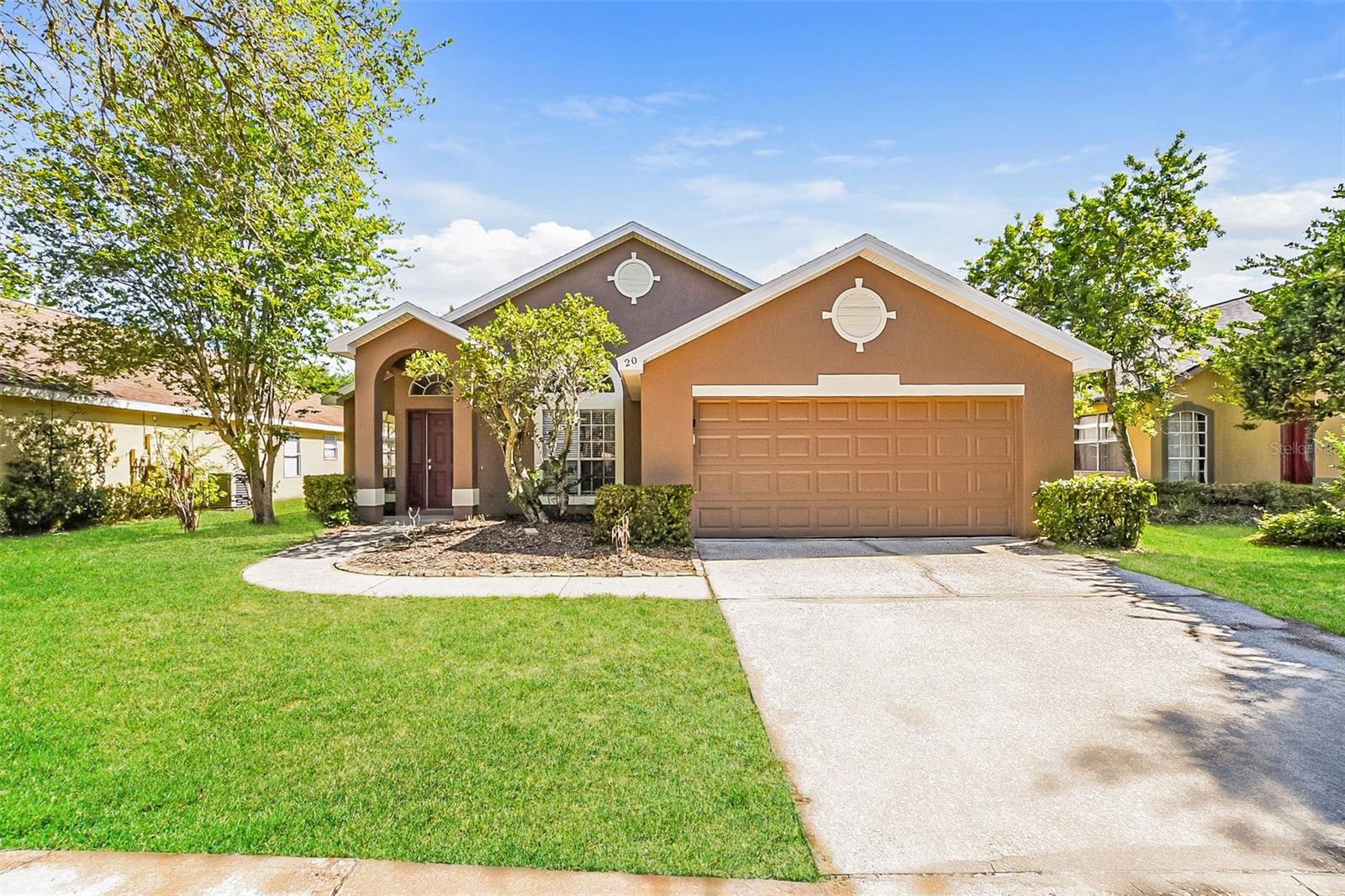 Photo of 20 HEATHER GREEN COURT OCOEE FL 34761