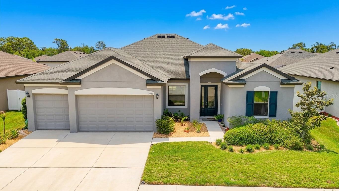 Photo of 3925 SALIDA DELSOL DRIVE SUN CITY CENTER FL 33573