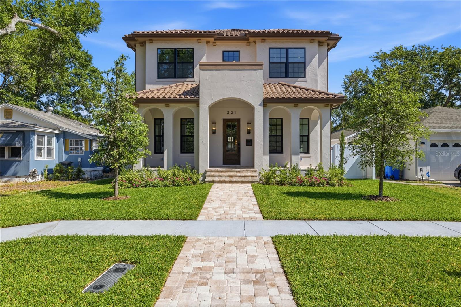 Photo of 221 43RD AVENUE ST PETERSBURG FL 33703