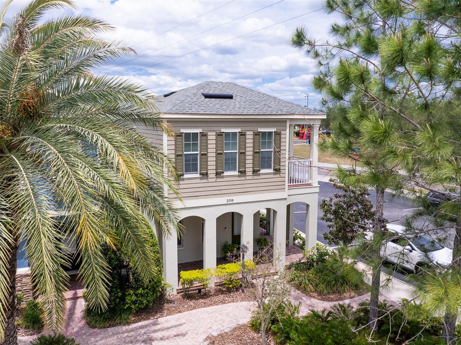 Photo of 208 CUTLASS WAY OLDSMAR FL 34677