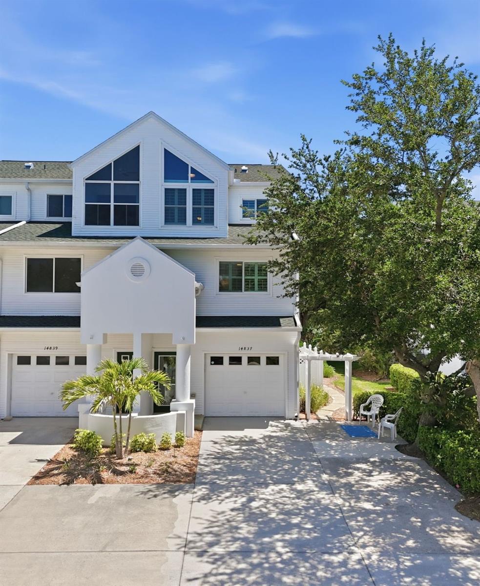 Photo of 14837 SEMINOLE TRAIL SEMINOLE FL 33776