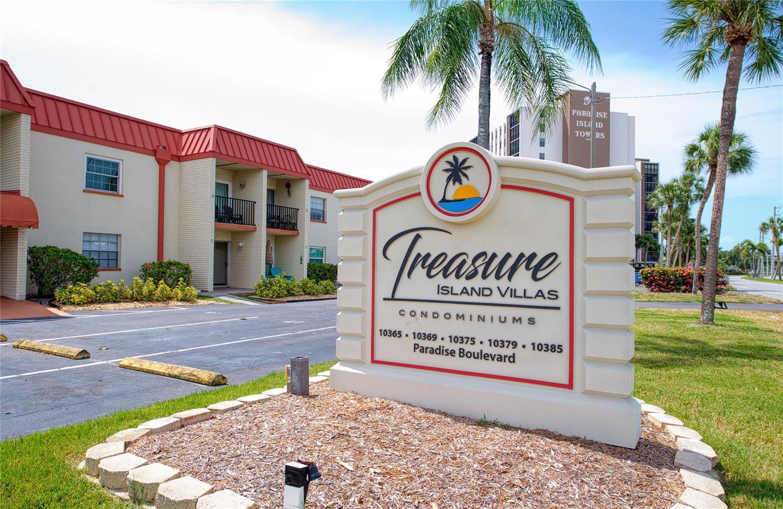 Photo of 10365 PARADISE BOULEVARD #9 TREASURE ISLAND FL 33706