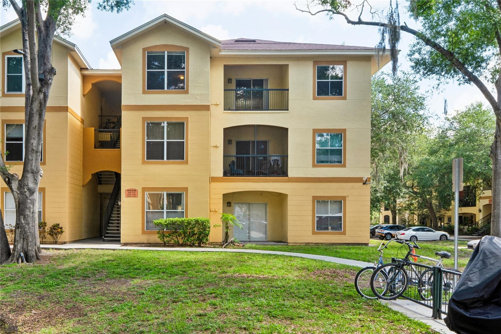 Photo of 5618 PINNACLE HEIGHTS CIRCLE #312 TAMPA FL 33624