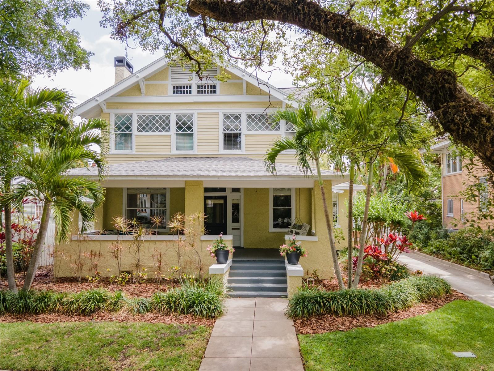 Photo of 814 S WILLOW AVENUE TAMPA FL 33606