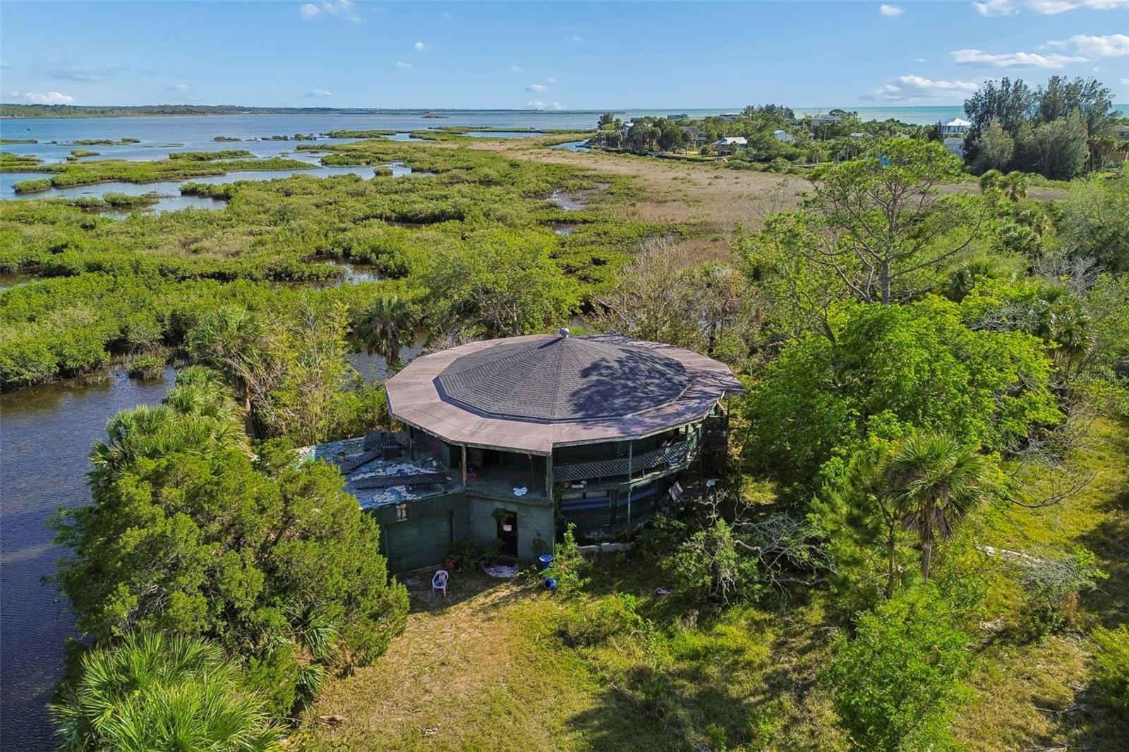 Photo of 10501 PINE ISLAND DRIVE WEEKI WACHEE FL 34607