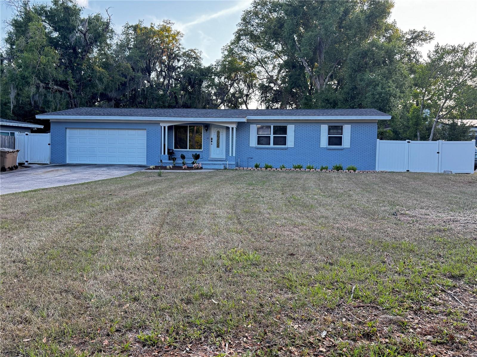 Photo of 309 BELLE CLAIRE PLACE TEMPLE TERRACE FL 33617