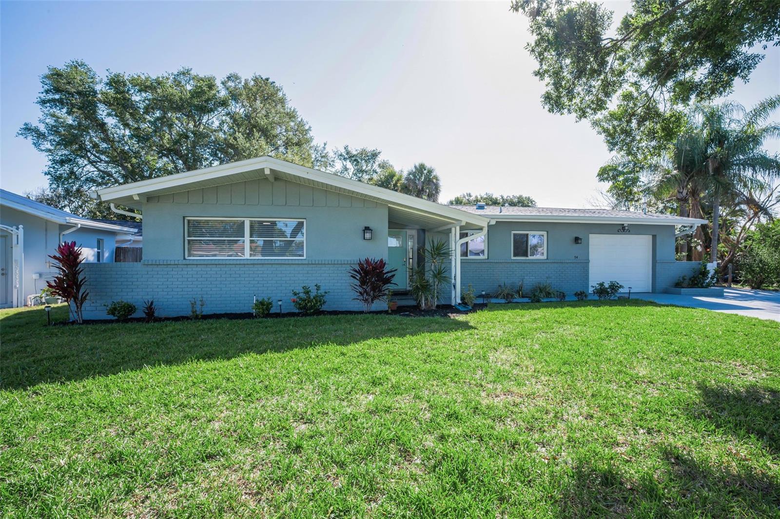 Photo of 94 NICHOLAS DRIVE DUNEDIN FL 34698