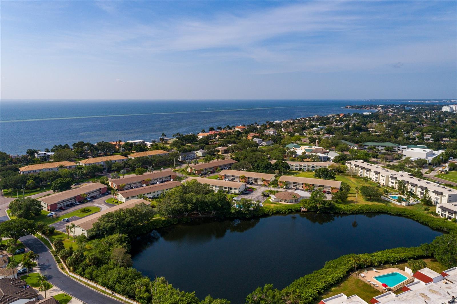 Photo of 4550 OVERLOOK DRIVE #154 ST PETERSBURG FL 33703