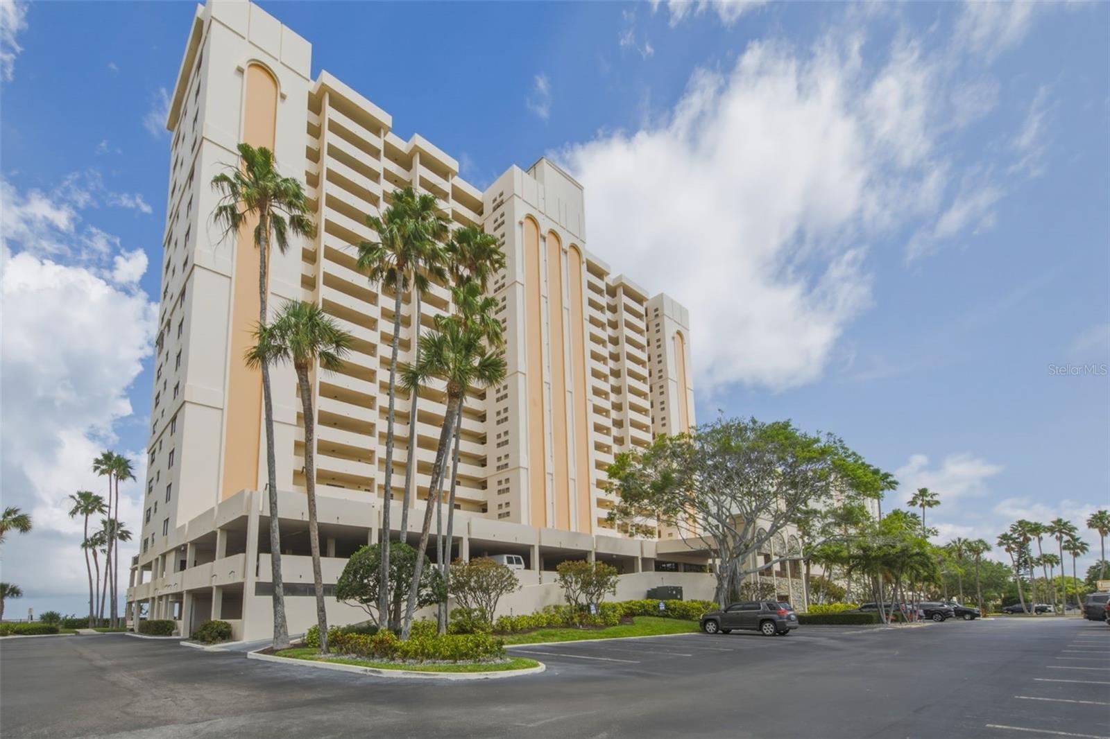 Photo of 1270 GULF BOULEVARD #1202 CLEARWATER BEACH FL 33767