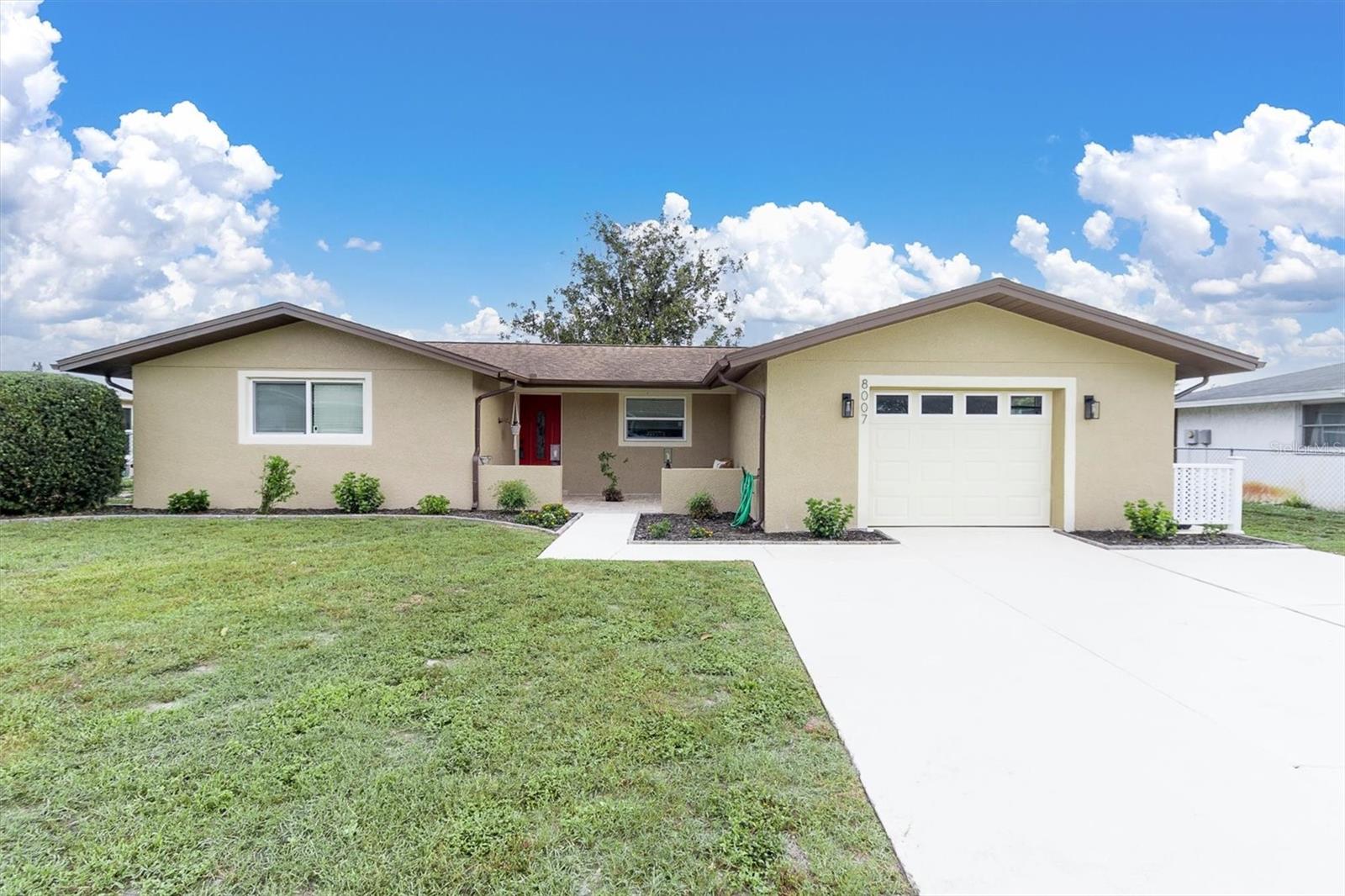 Photo of 8007 MIMOSA DRIVE PORT RICHEY FL 34668