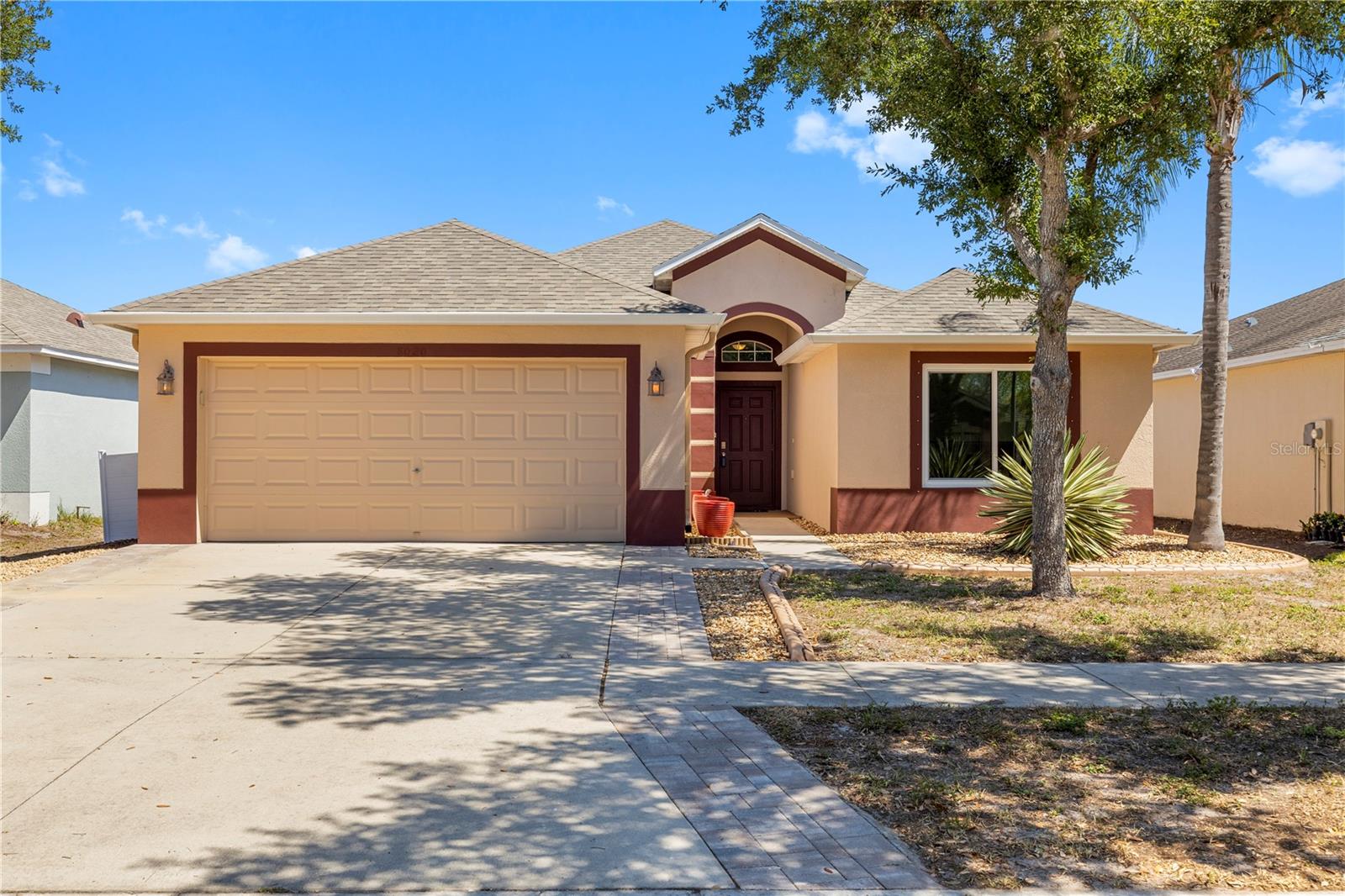 Photo of 8020 ALAMOSA WOOD AVENUE RUSKIN FL 33573