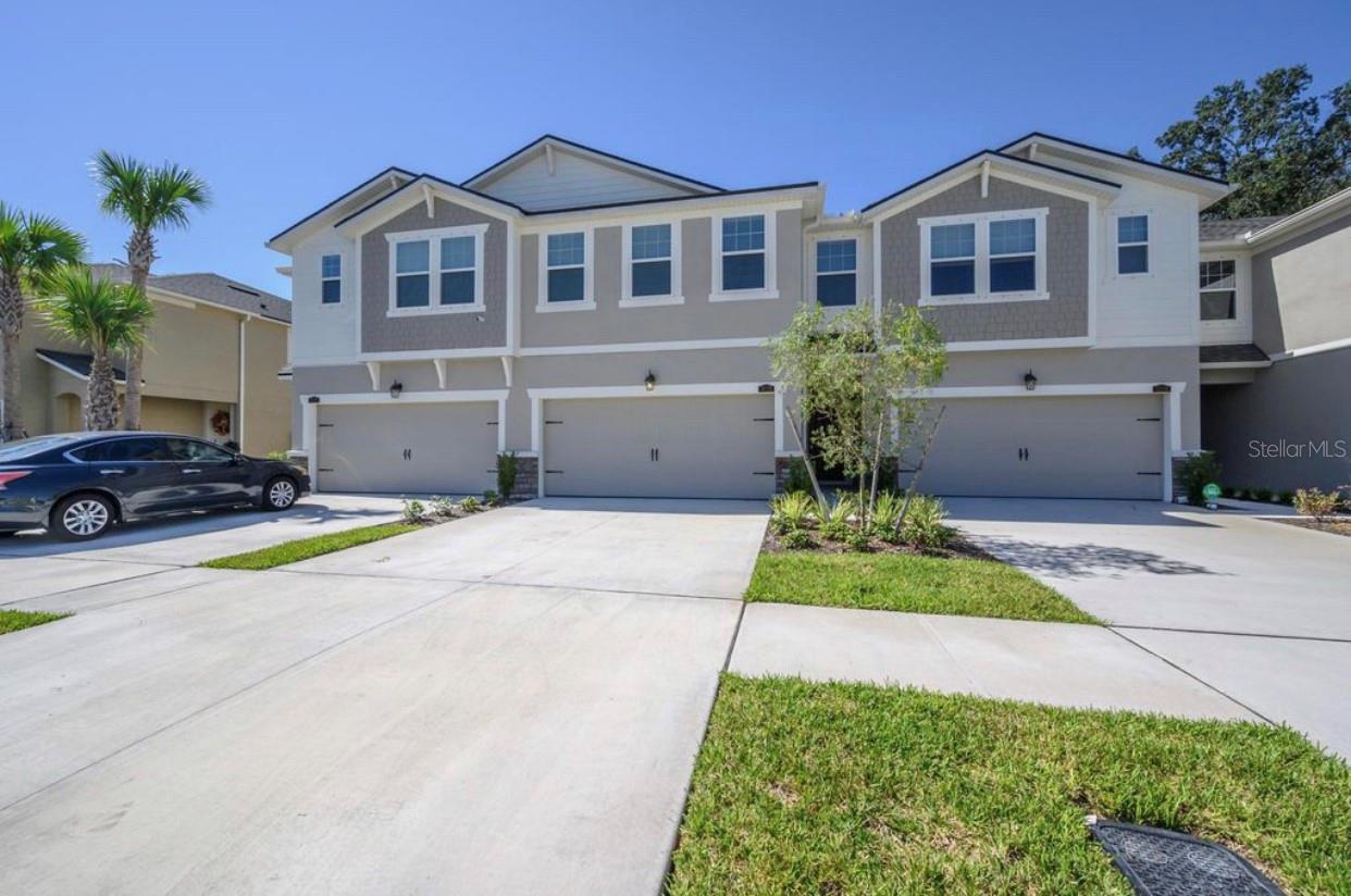 Photo of 10128 NEWEL VALLEY LOOP RIVERVIEW FL 33569
