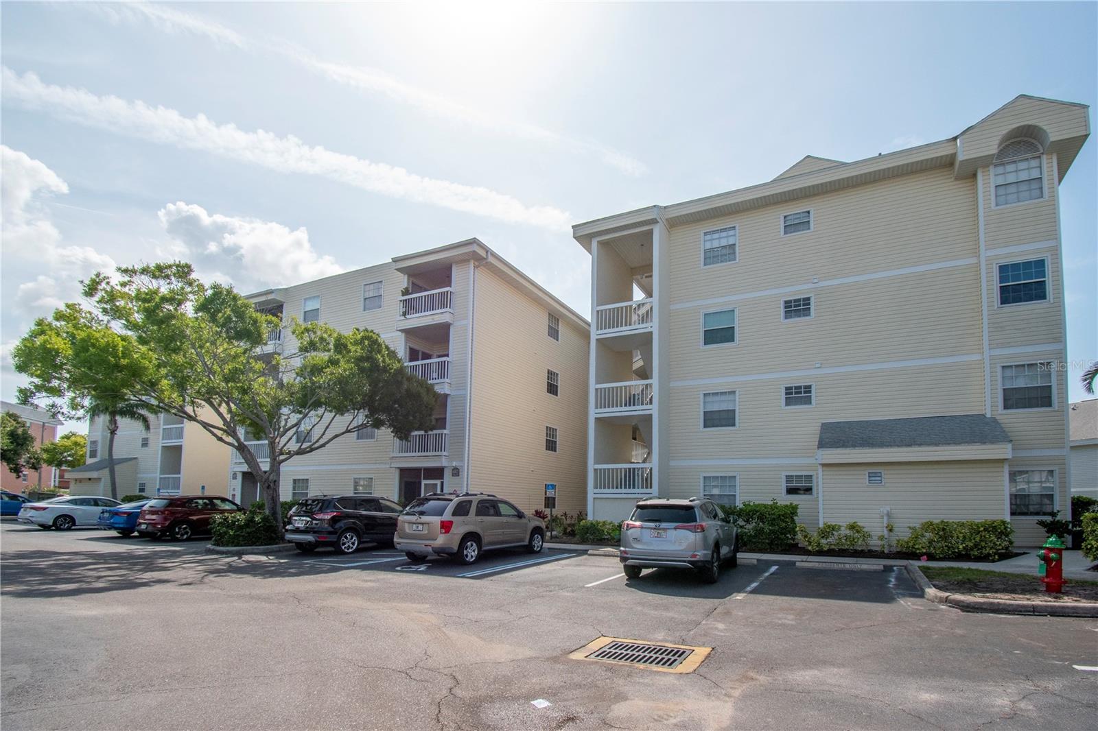 Photo of 6817 STONES THROW CIRCLE #17203 ST PETERSBURG FL 33710