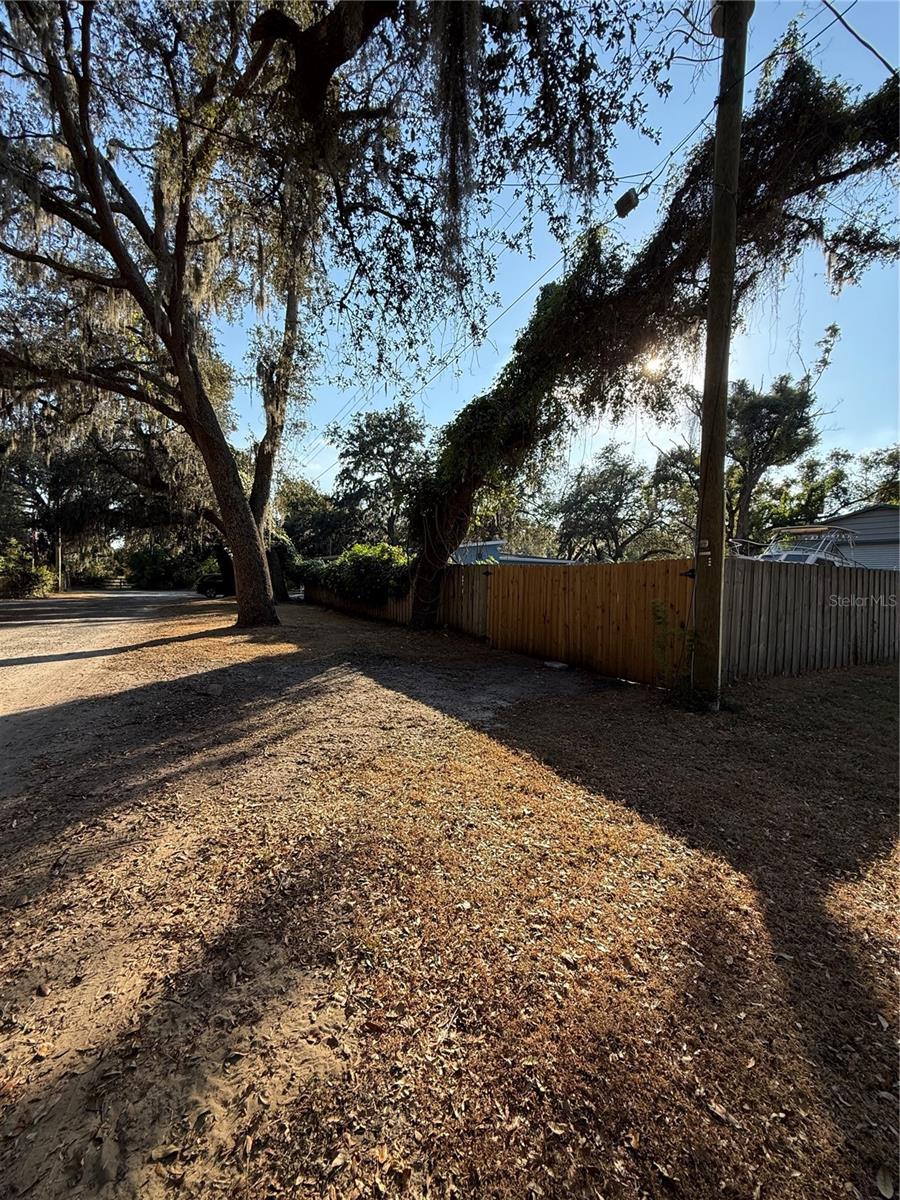Photo of LAKESIDE DRIVE BRANDON FL 33510