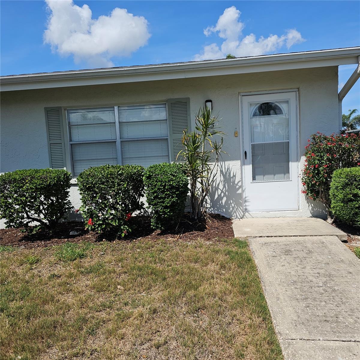 Photo of 301 ANDOVER PLACE #175 SUN CITY CENTER FL 33573
