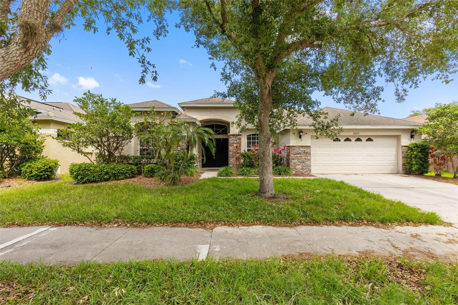 Photo of 13655 ARTESA BELL DRIVE RIVERVIEW FL 33579