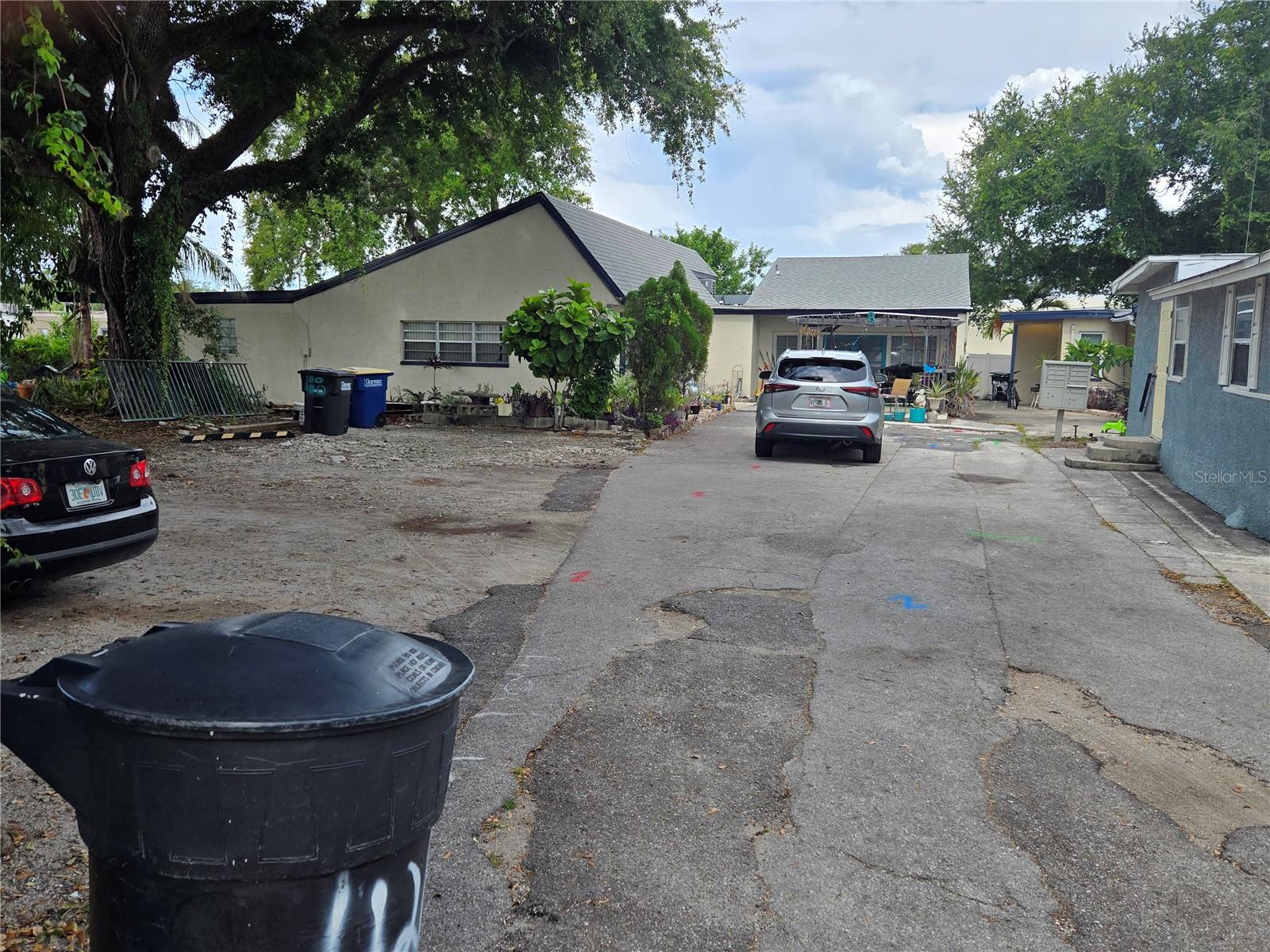Photo of 1118 HARRIS LANE CLEARWATER FL 33756