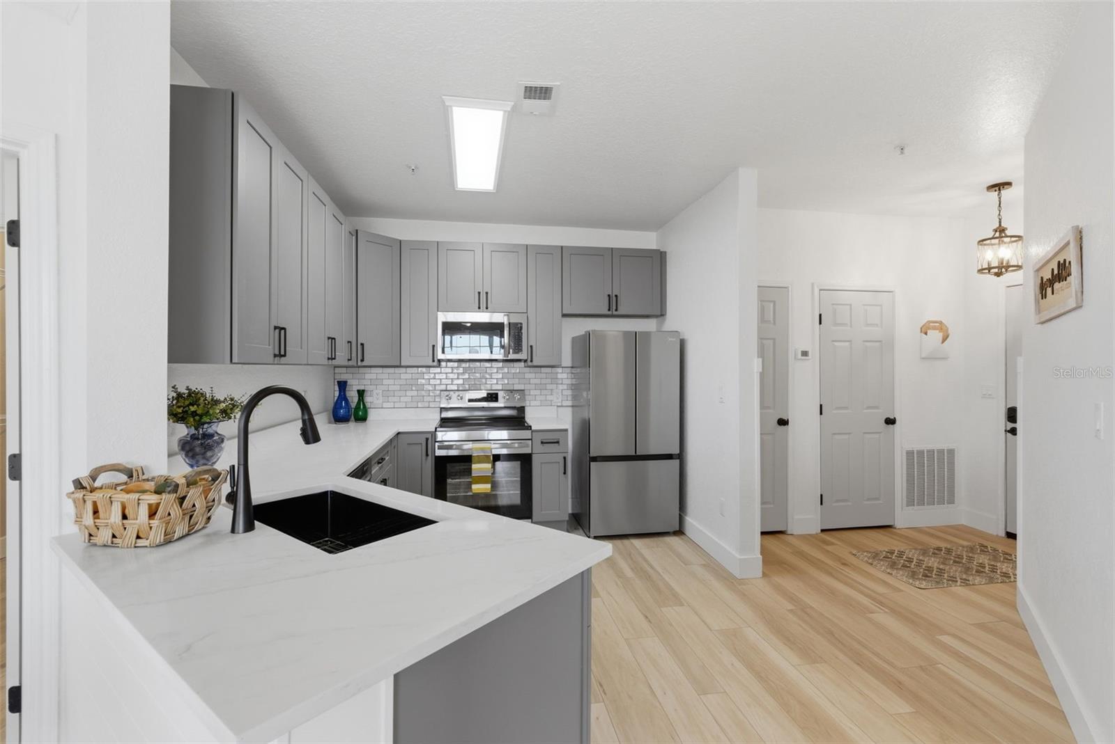 Photo of 4323 BAYSIDE VILLAGE DRIVE #312 TAMPA FL 33615