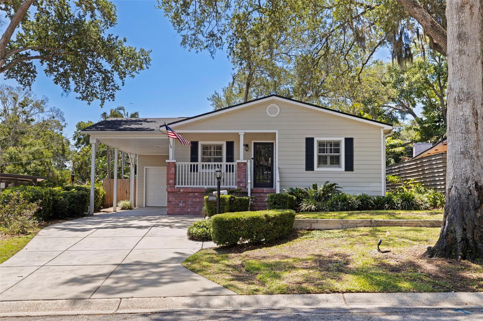 Photo of 1010 43RD AVENUE ST PETERSBURG FL 33703