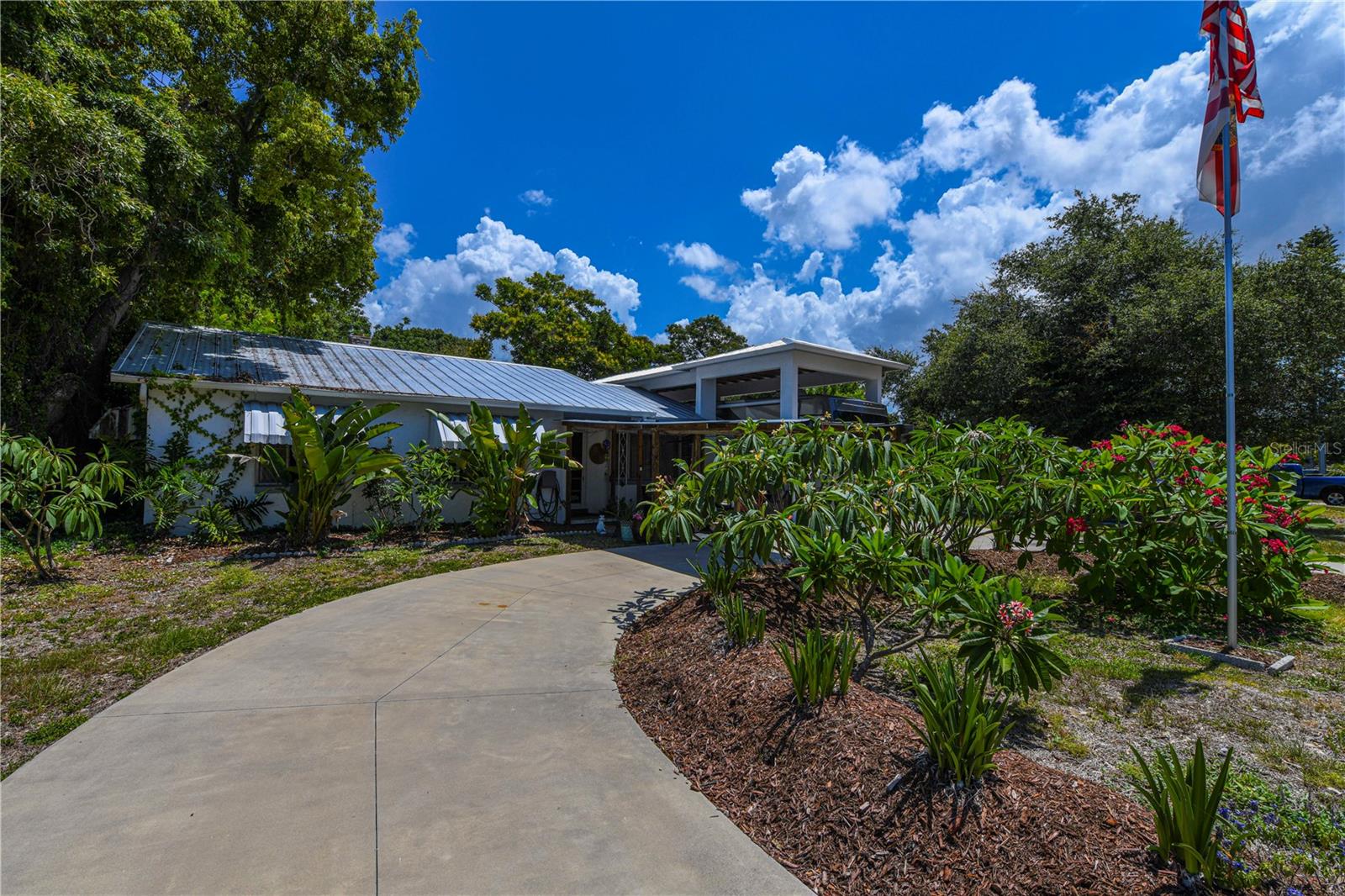 Photo of 2059 ROSE STREET SARASOTA FL 34239