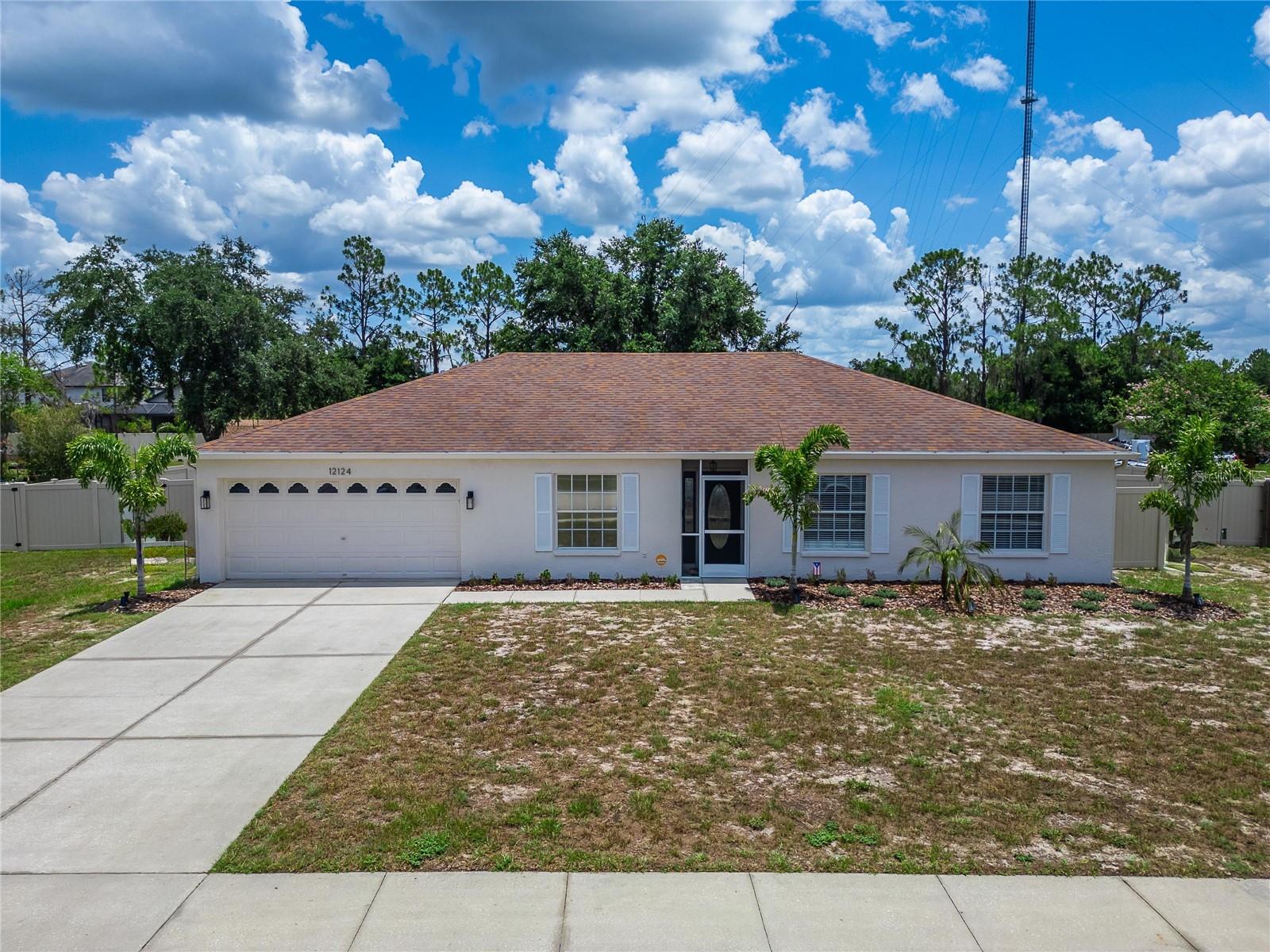 Photo of 12124 COLONIAL ESTATES LANE RIVERVIEW FL 33579
