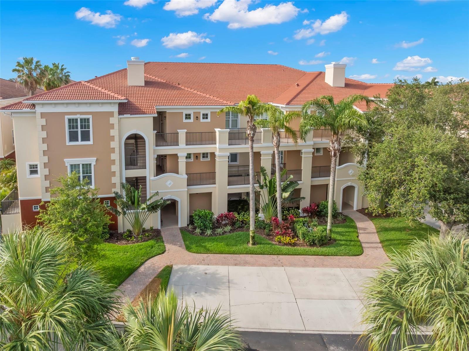 Photo of 6 ACADEMY WAY #221 ST PETERSBURG FL 33711