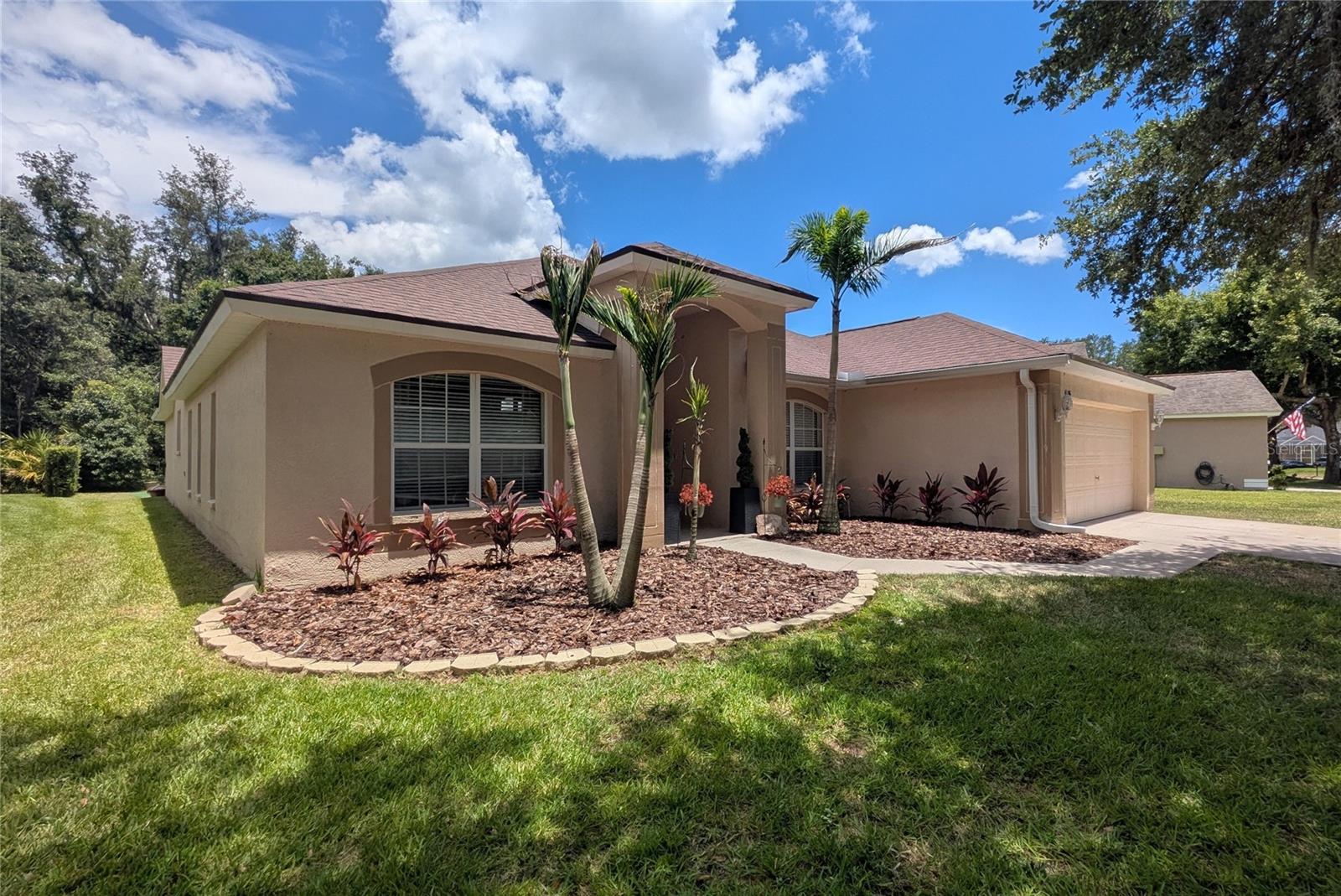 Photo of 6006 SHEARWATER LANE LITHIA FL 33547