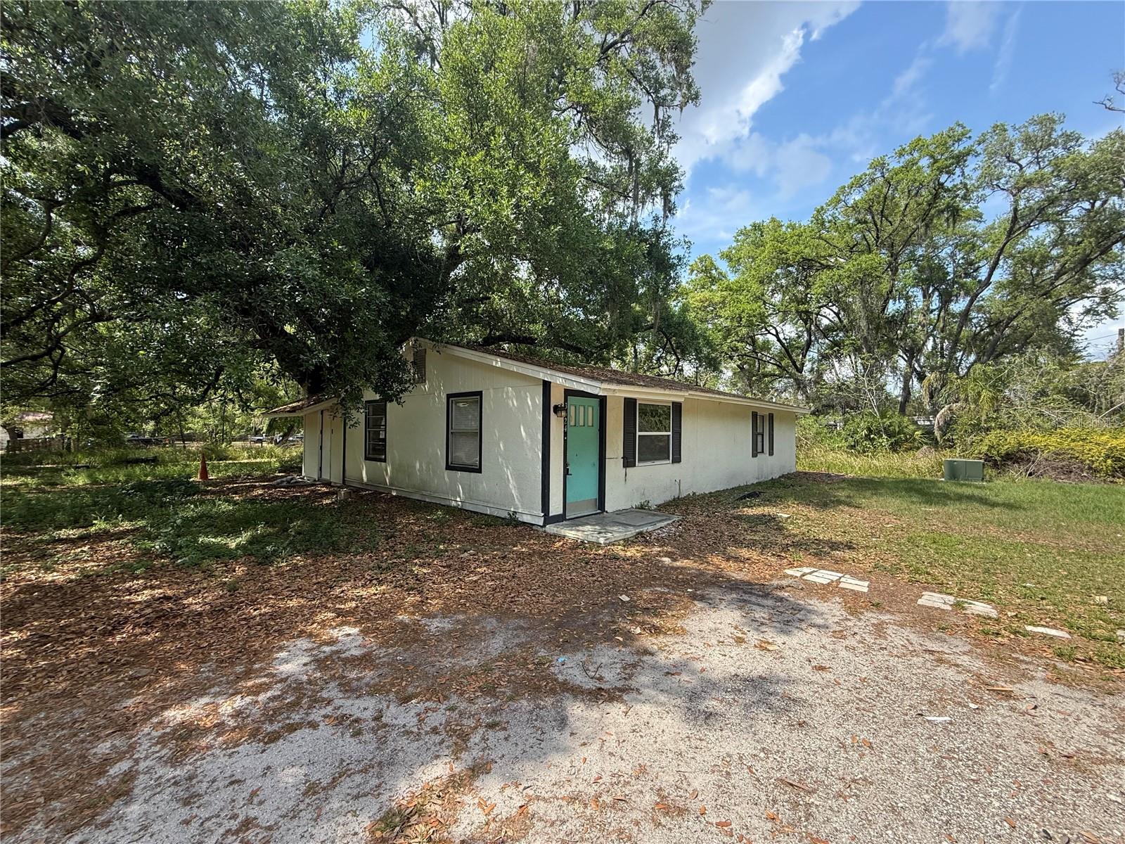 Photo of 3424 MAZE LANE BRANDON FL 33511