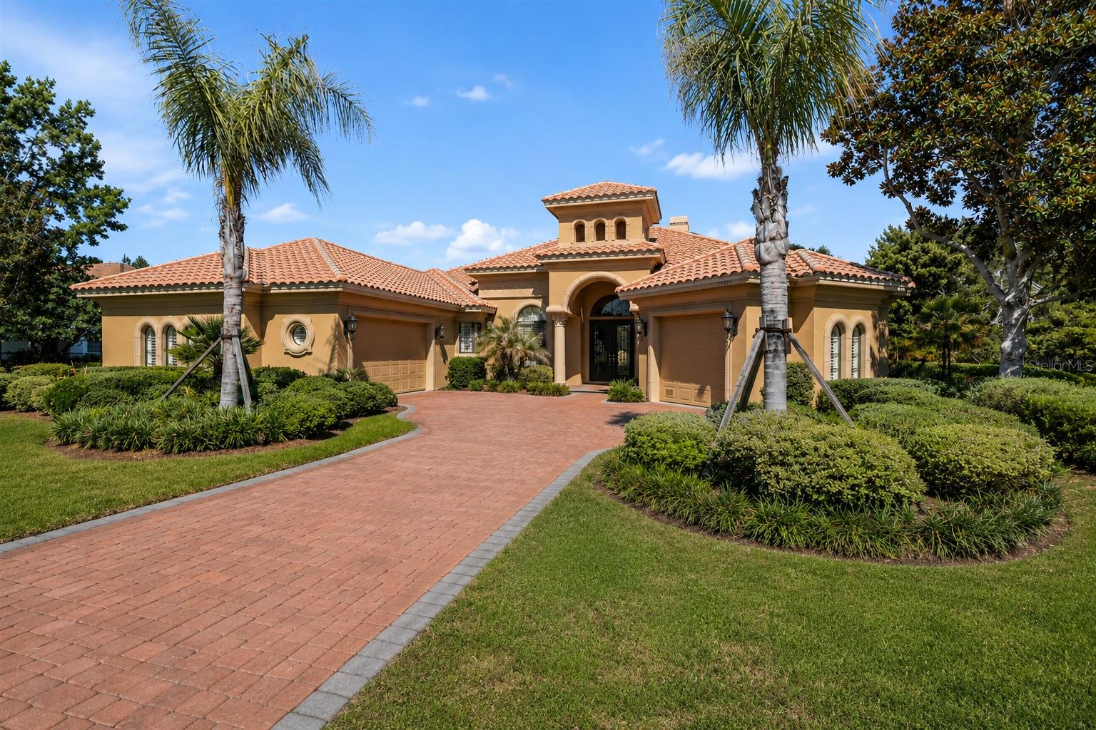 Photo of 13327 CARNOUSTIE CIRCLE DADE CITY FL 33525