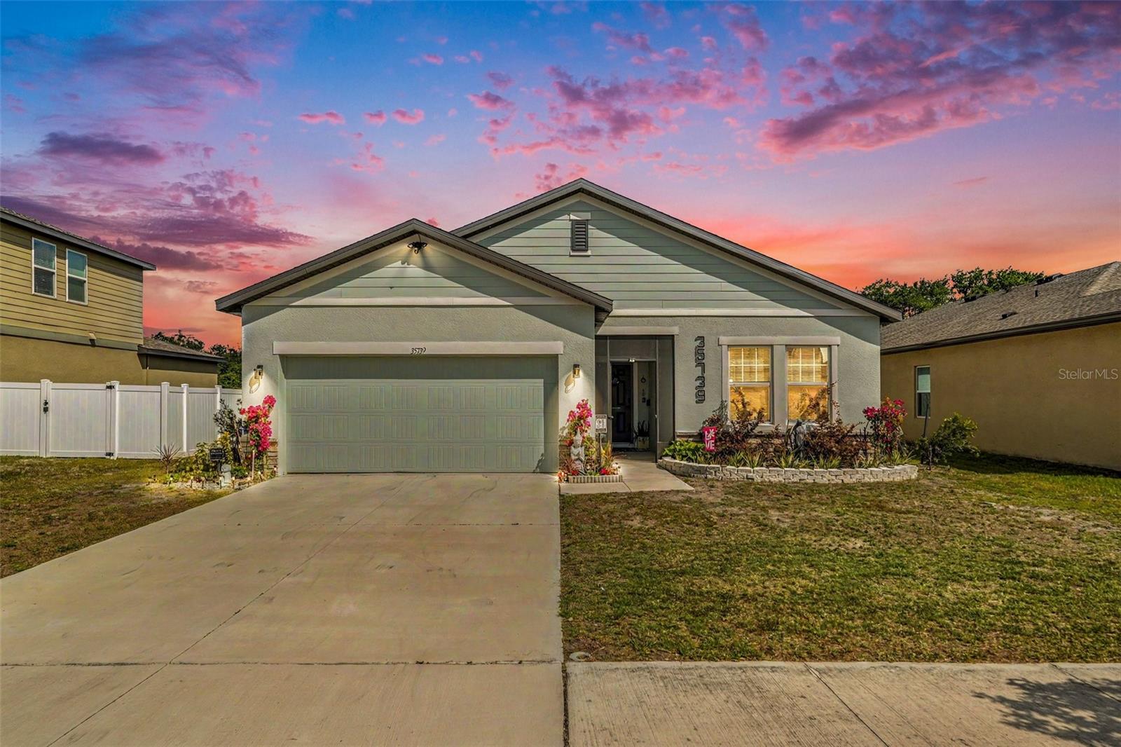 Photo of 35739 BUTTONWEED TRAIL ZEPHYRHILLS FL 33541