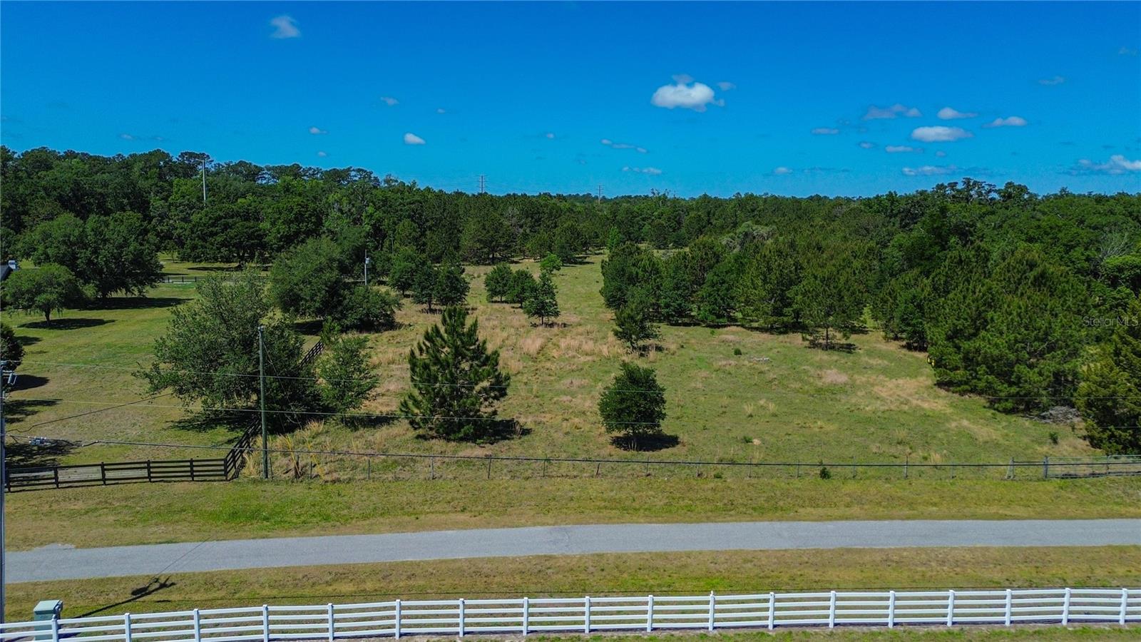 Photo of 6489 QUARTERHORSE LANE BROOKSVILLE FL 34604