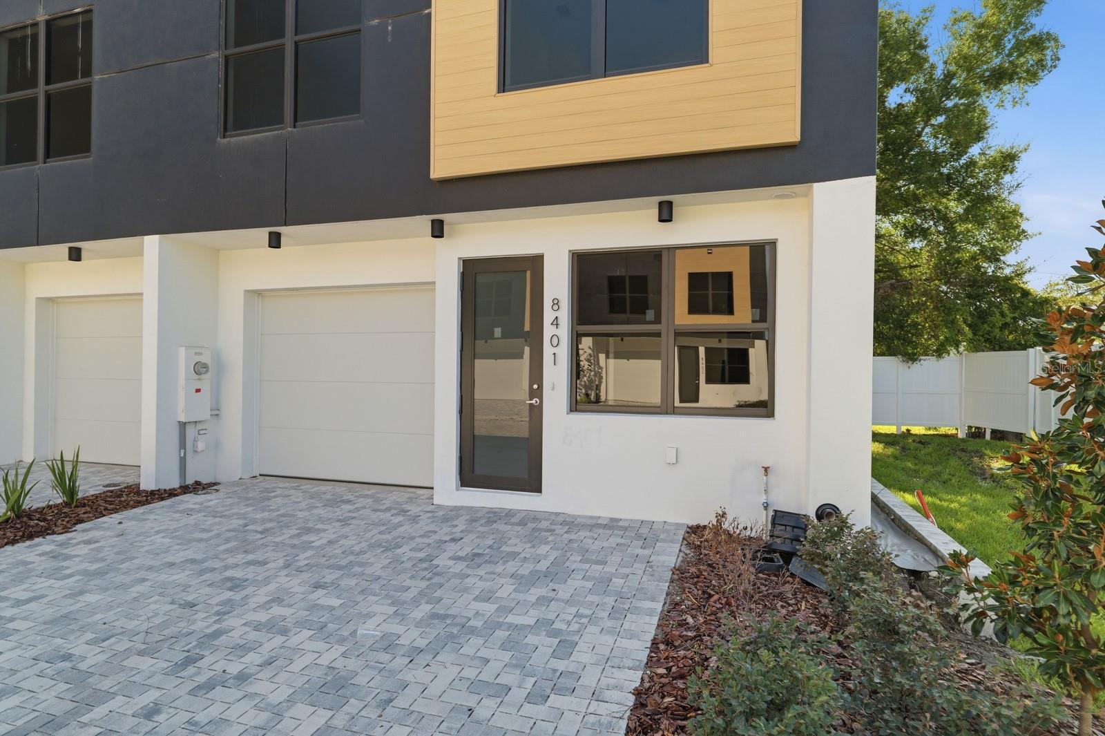 Photo of 8401 MODANO PLACE TAMPA FL 33614