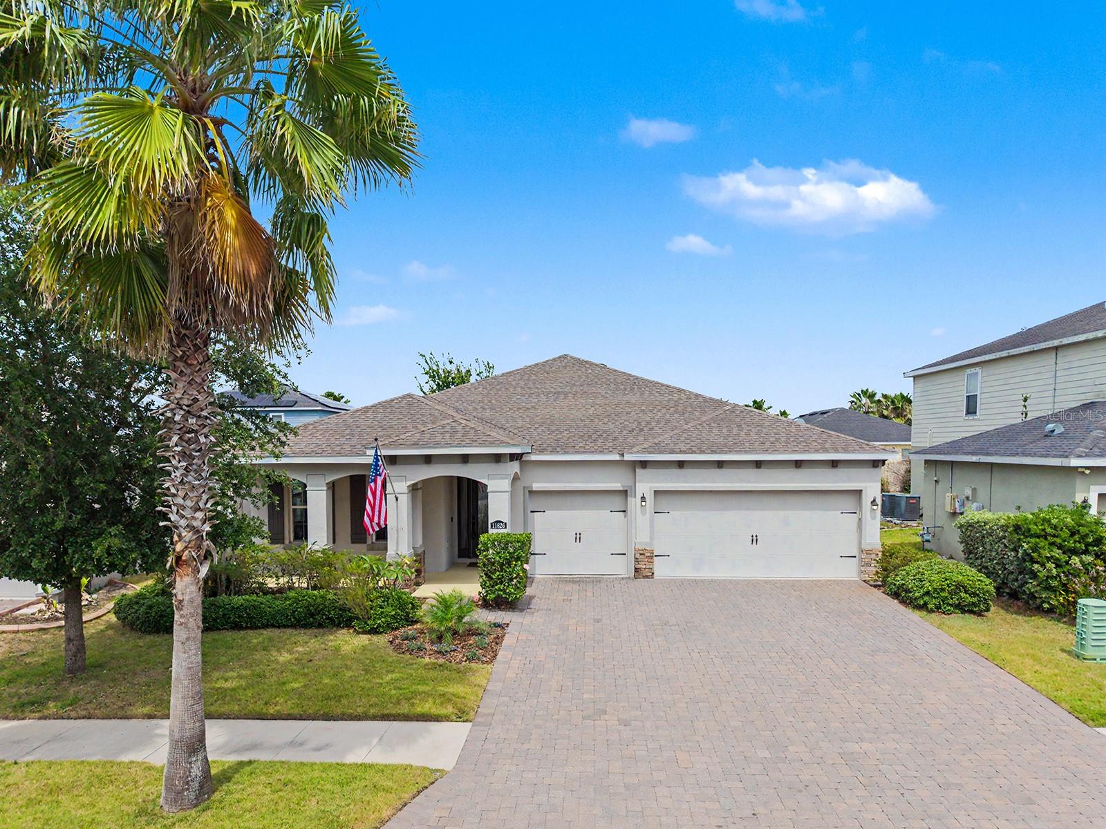 Photo of 11626 LAKE LUCAYA DRIVE RIVERVIEW FL 33579