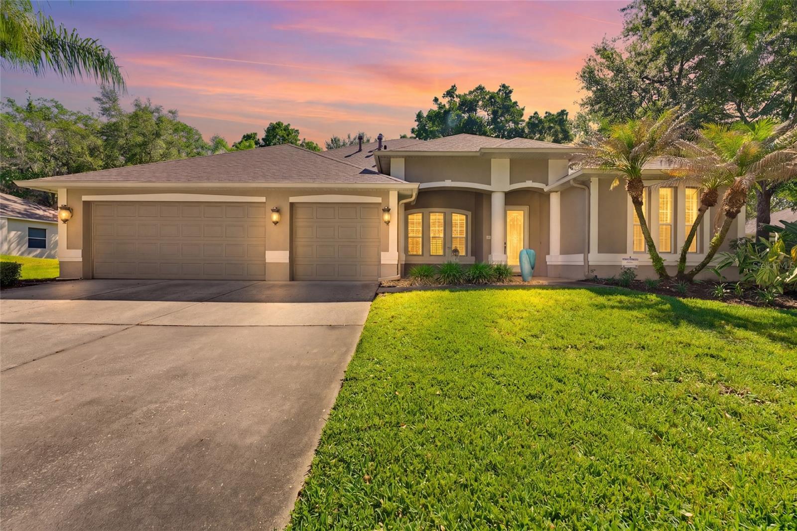 Photo of 62 CAMELOT RIDGE DRIVE BRANDON FL 33511