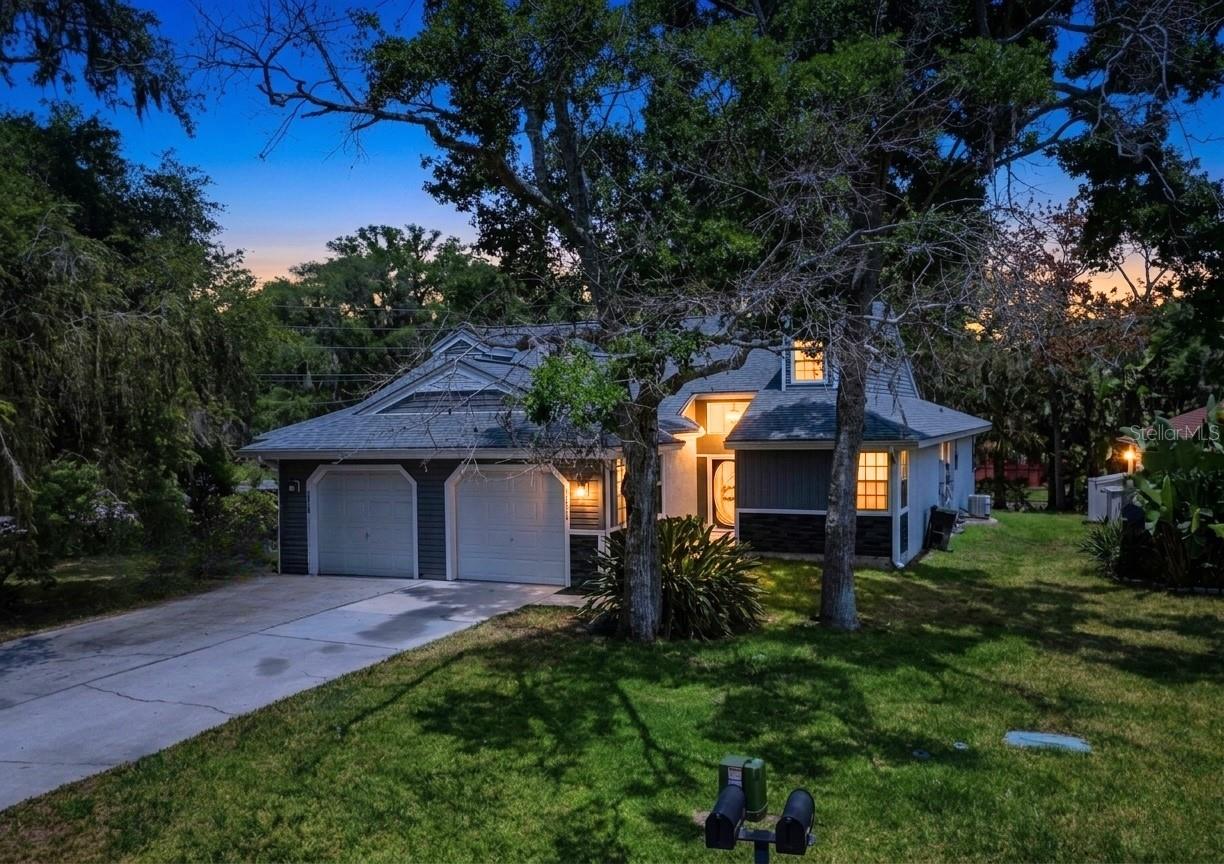 Photo of 351 IXORA DRIVE #61 PALM HARBOR FL 34684